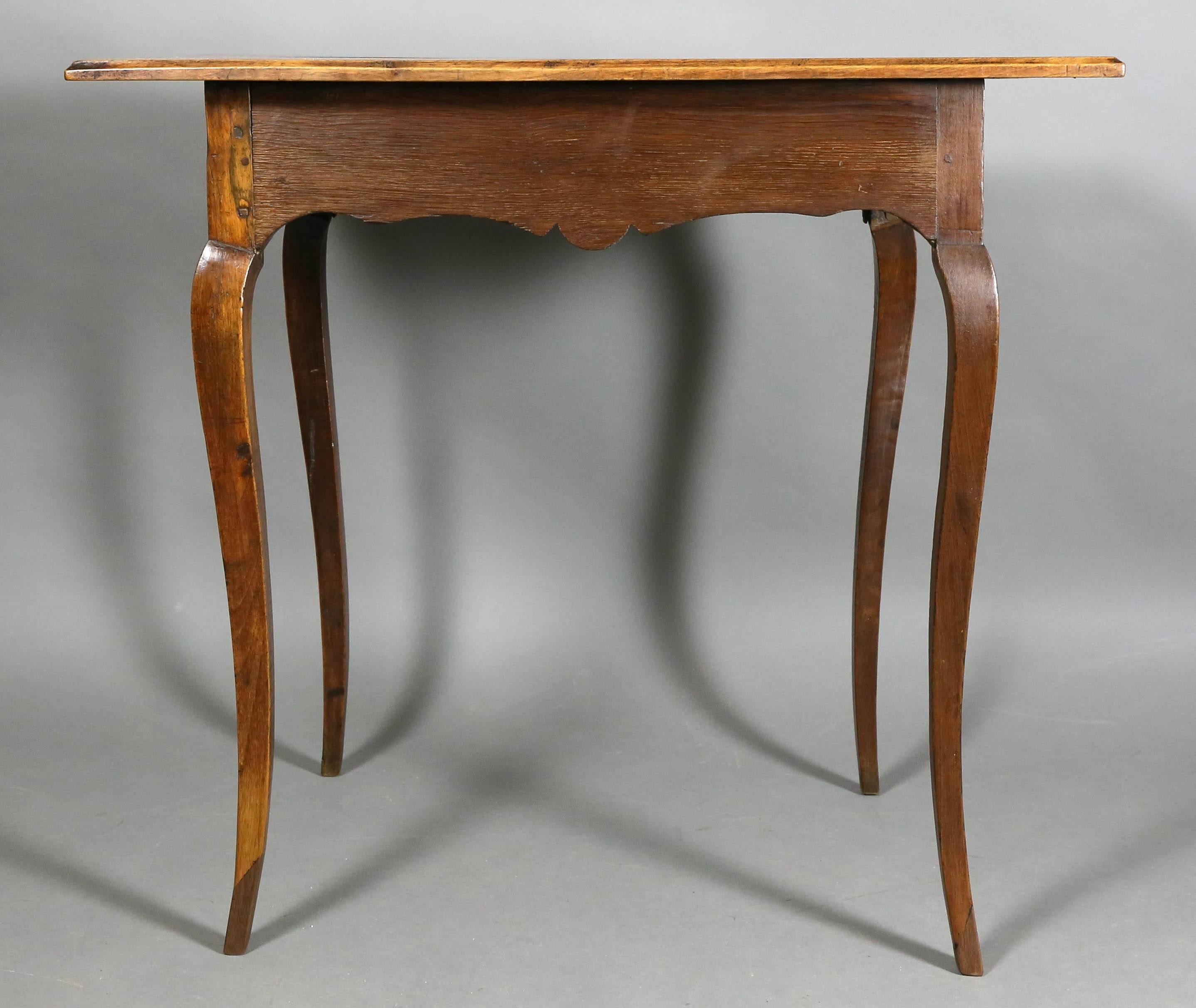 Louis XV Provincial Walnut Side Table In Good Condition In Essex, MA