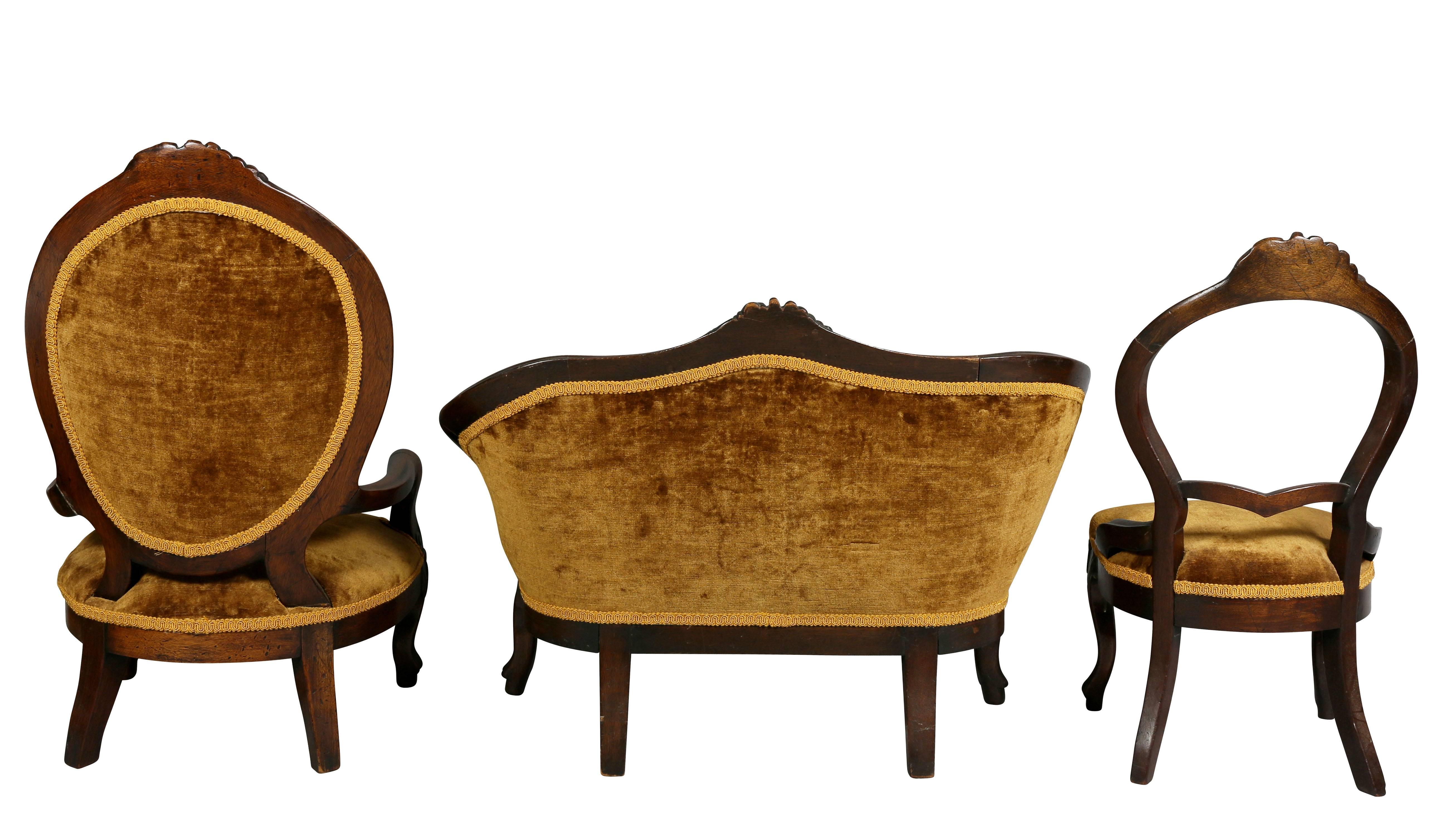 Unusual Suite of American Victorian Walnut Miniature Seating Furniture 6