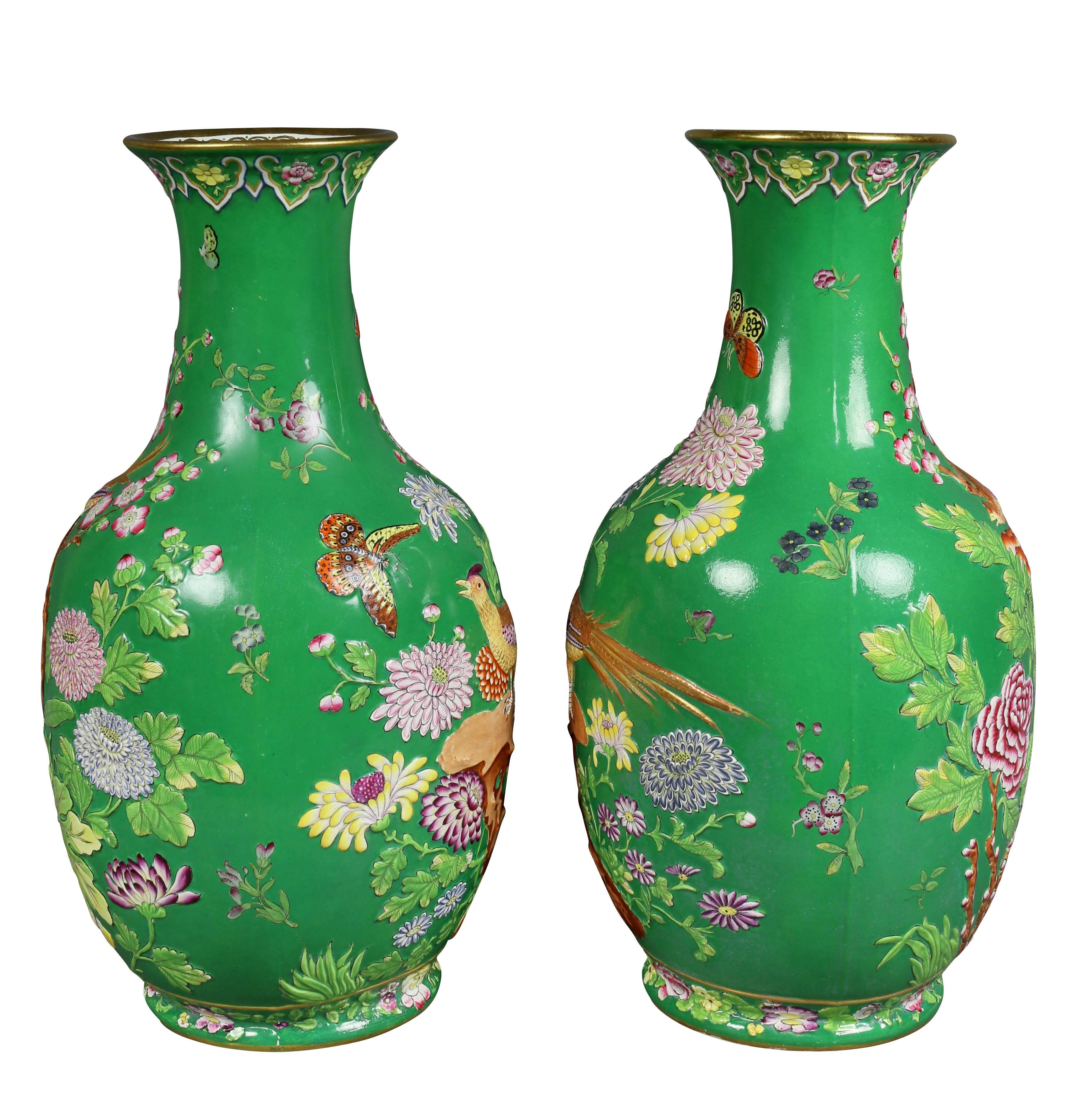 Pair of Paris Porcelain Vases 2