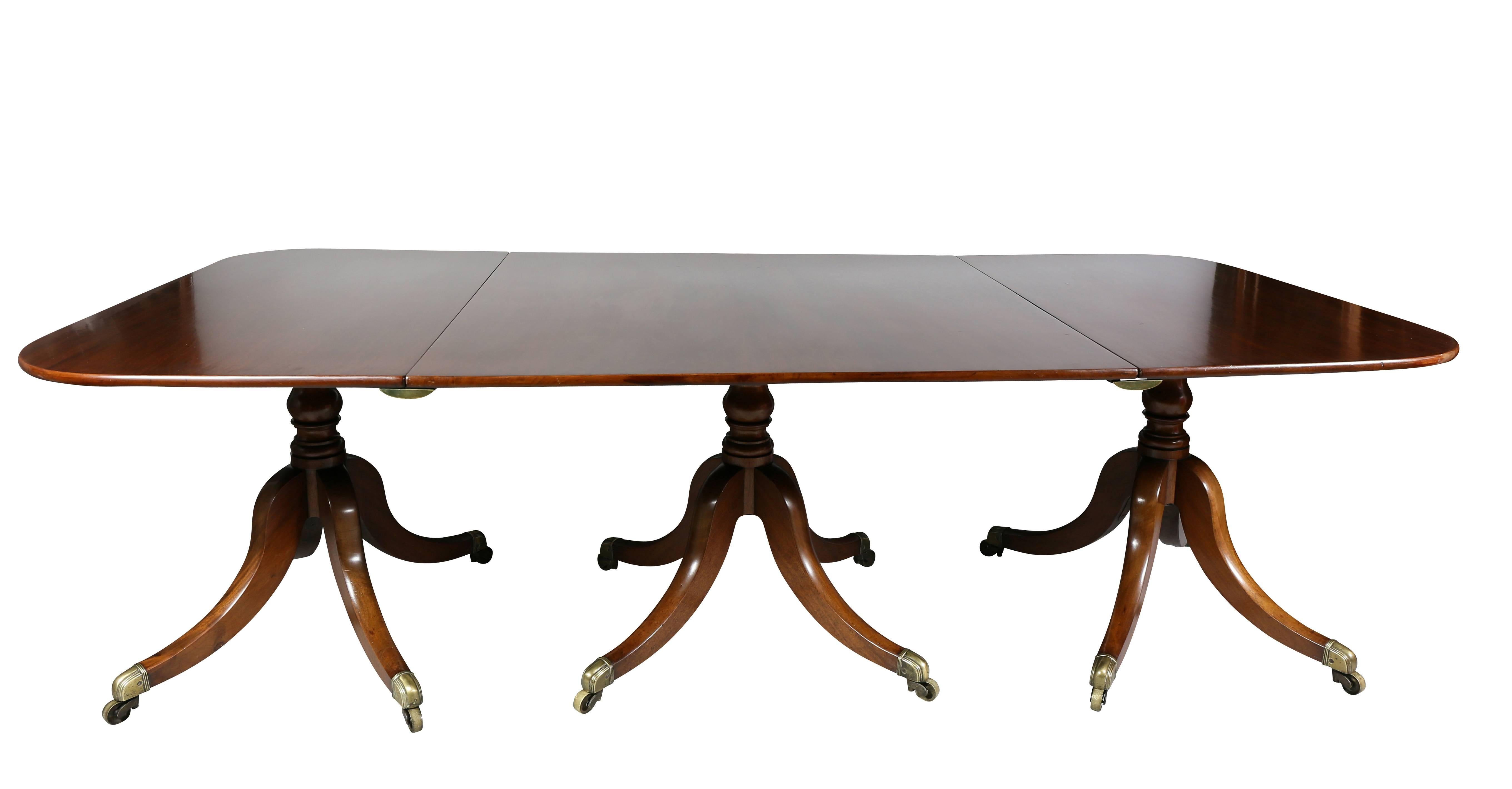 British Regency Three-Pedestal Mahogany Dining Table