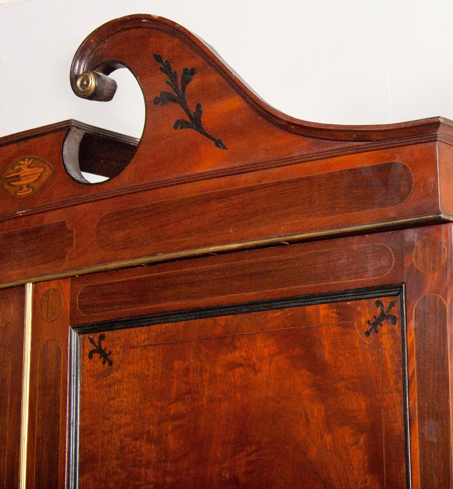 Late 18th Century Fine George III Mahogany and Rosewood Linen Press