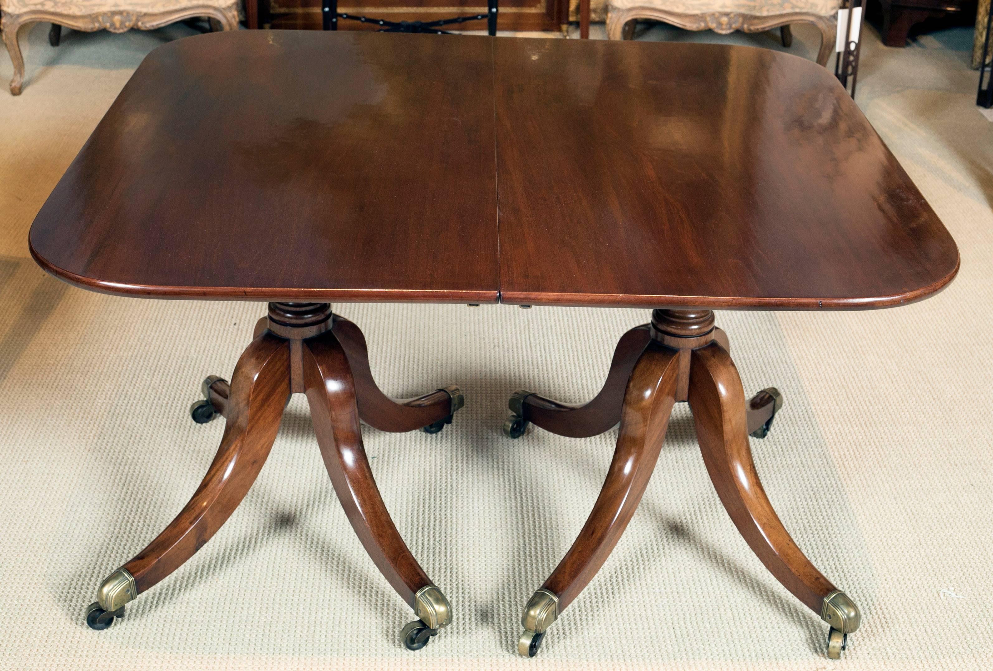 Early 19th Century Regency Mahogany Three Pedestal Dining Table