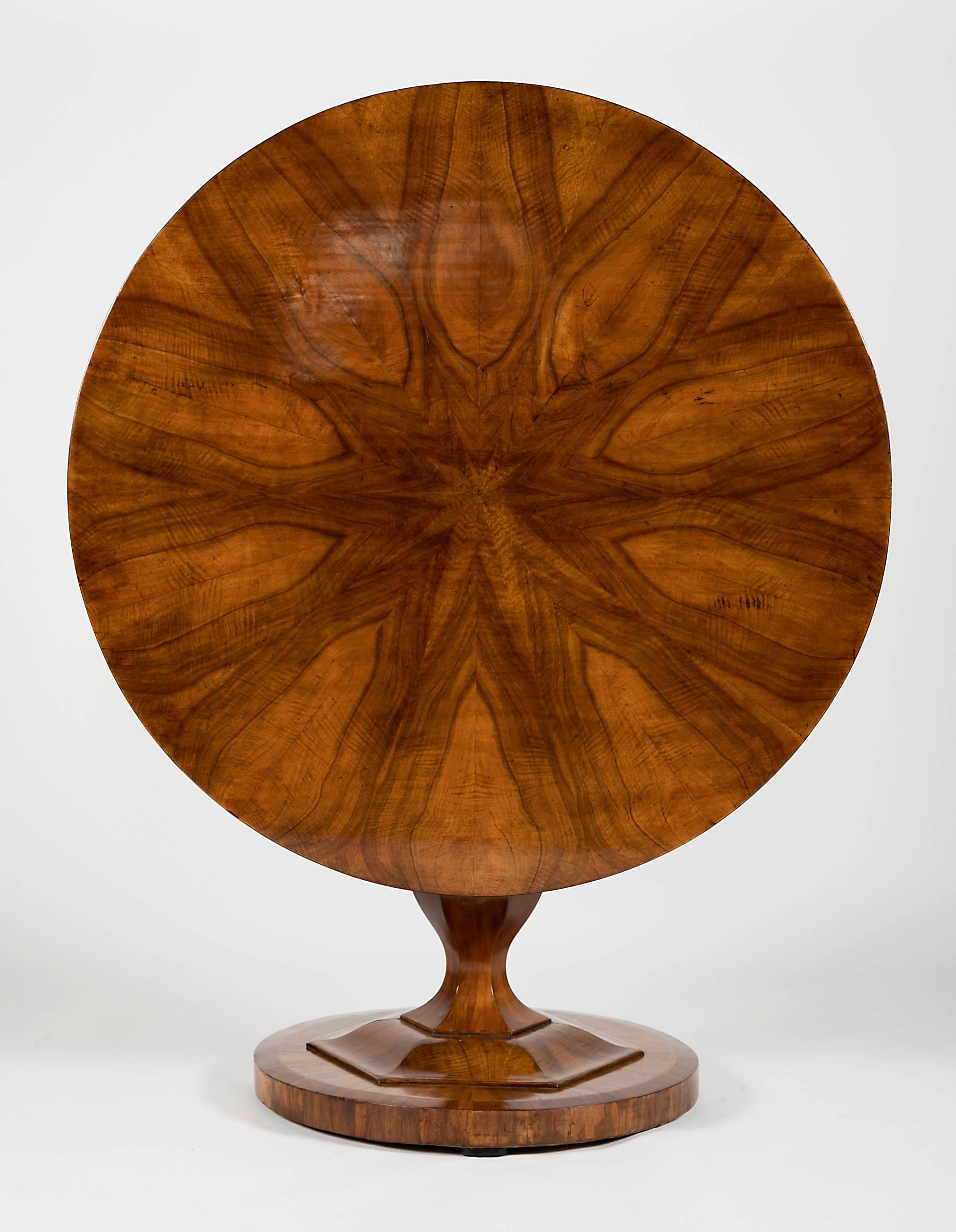 Austrian Fine Biedermeier Figured Walnut Centre Table