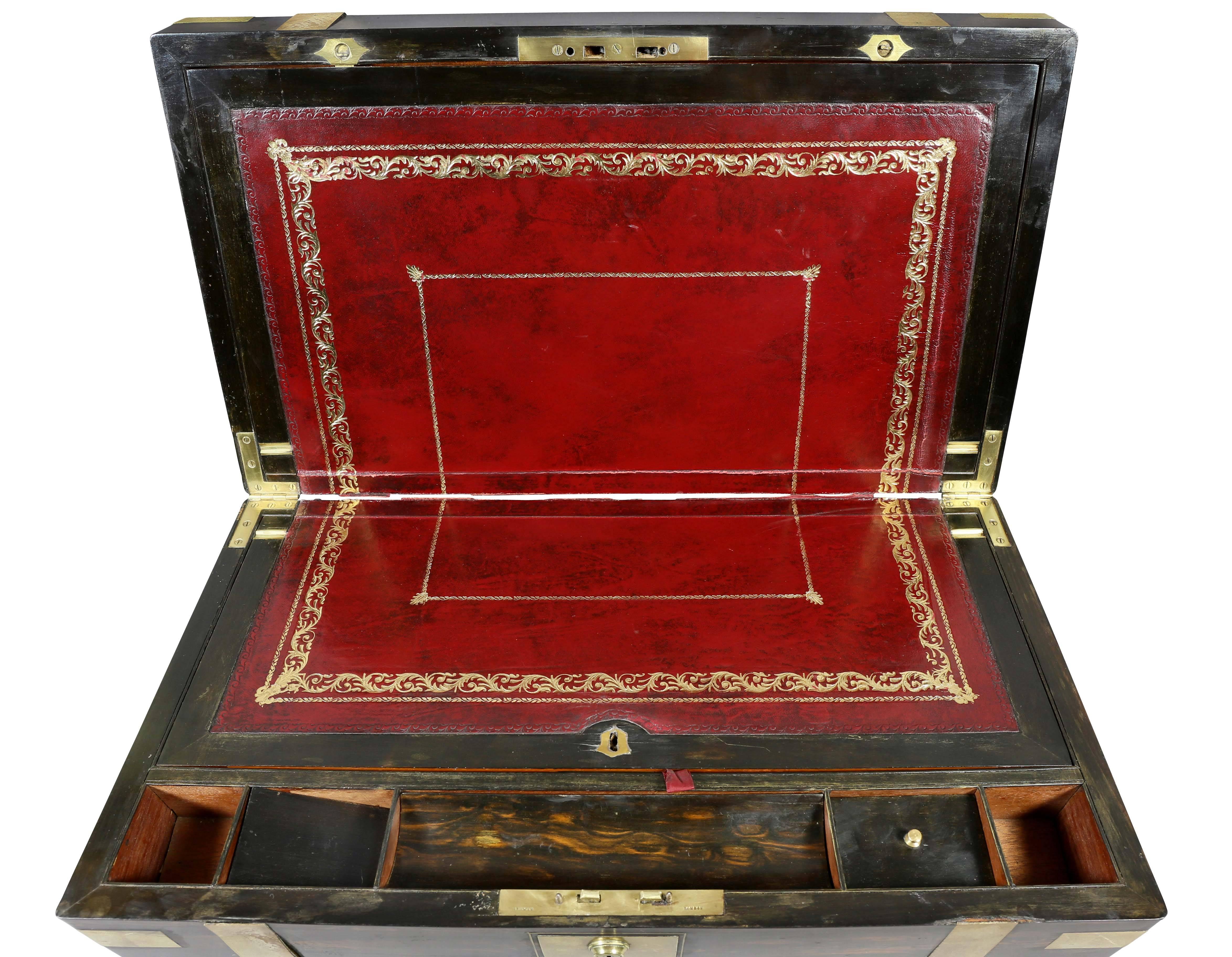 Early Victorian Calamander Lap Desk on Stand In Good Condition In Essex, MA