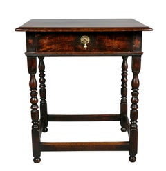 Mesa de taberna de roble William & Mary