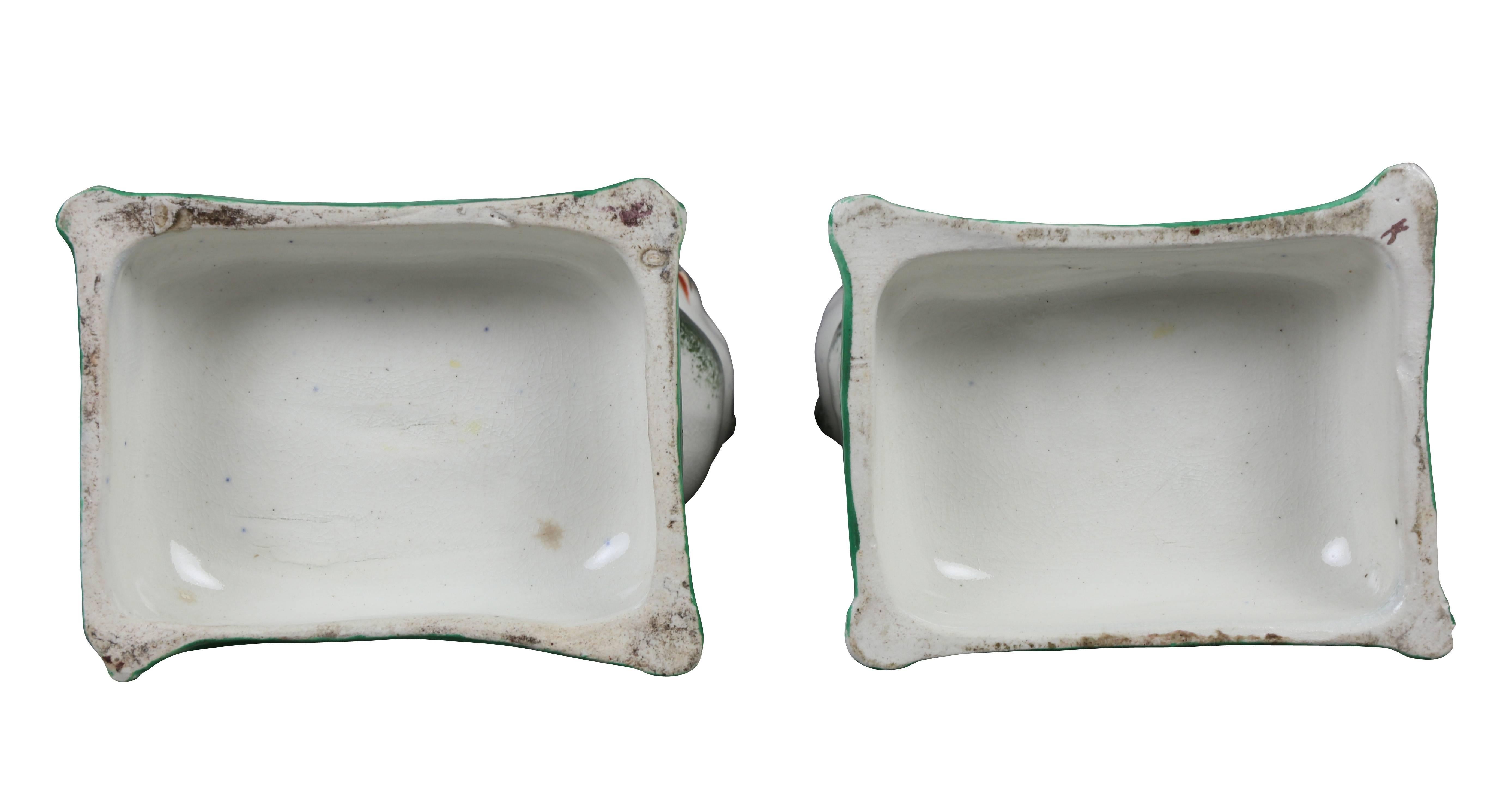 Pair of Staffordshire Pottery Cats 3