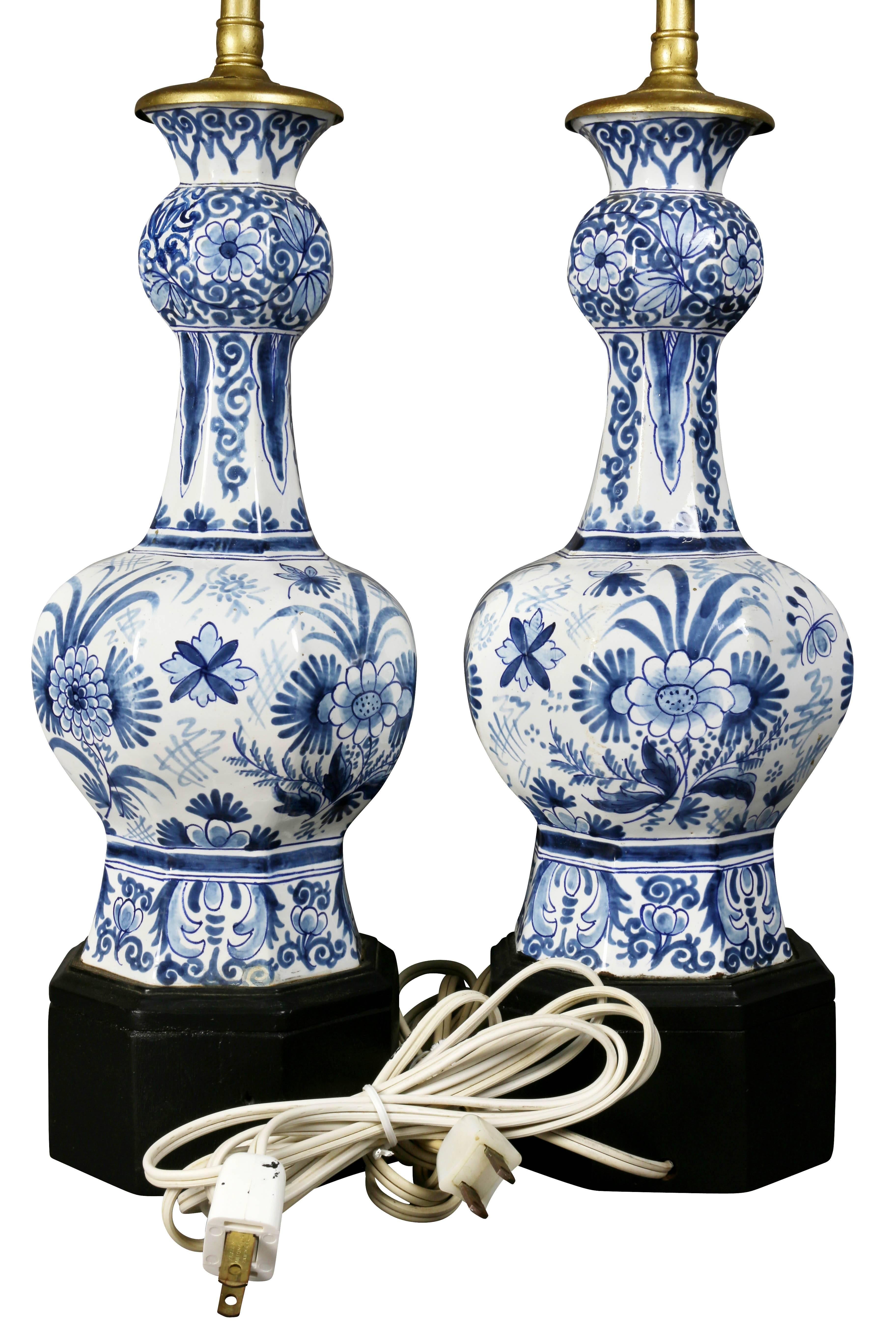 Pair of Delft Pottery Table Lamps In Good Condition In Essex, MA