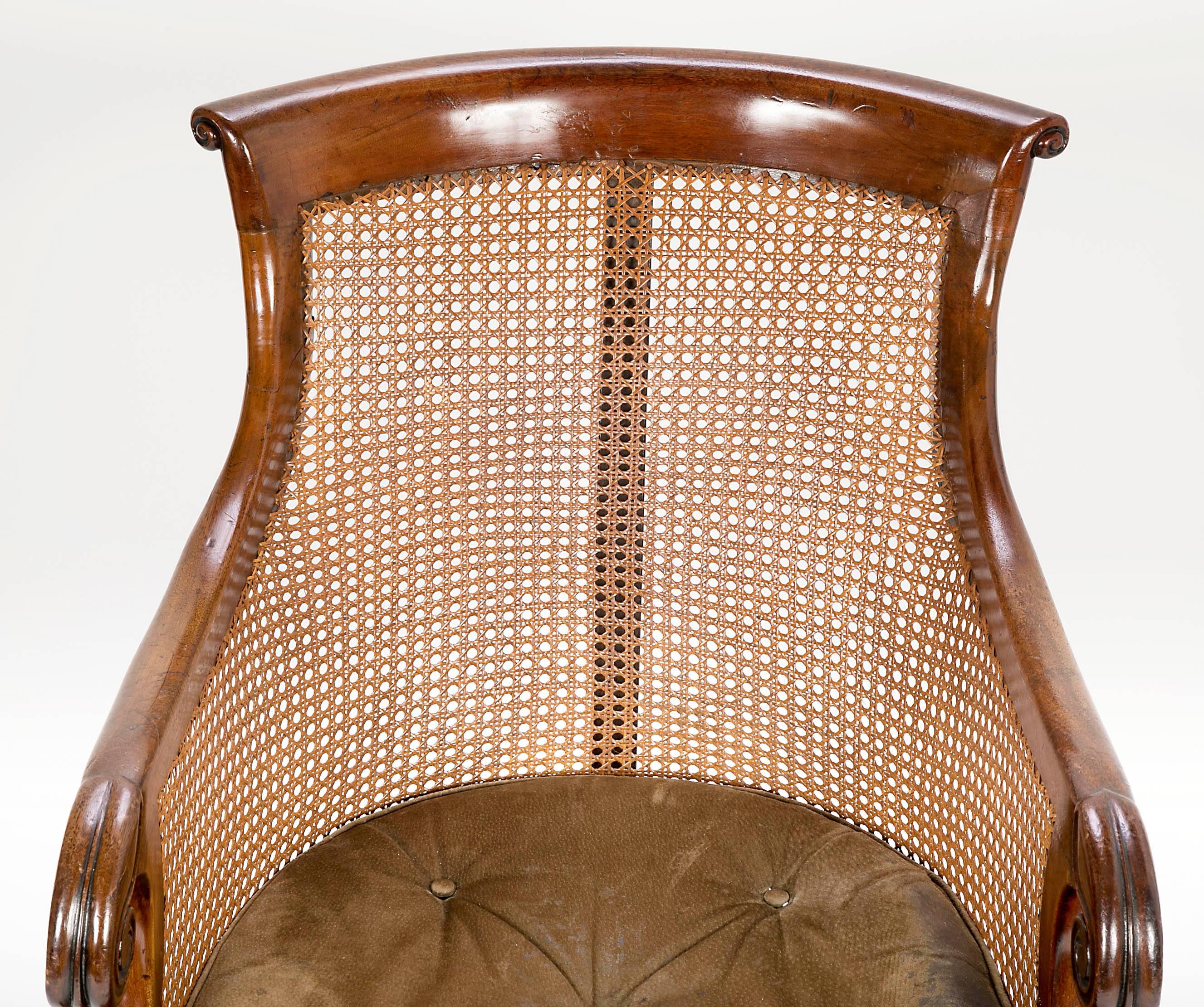 Pair of Late Regency Mahogany and Caned Bergere Chairs In Good Condition In Essex, MA