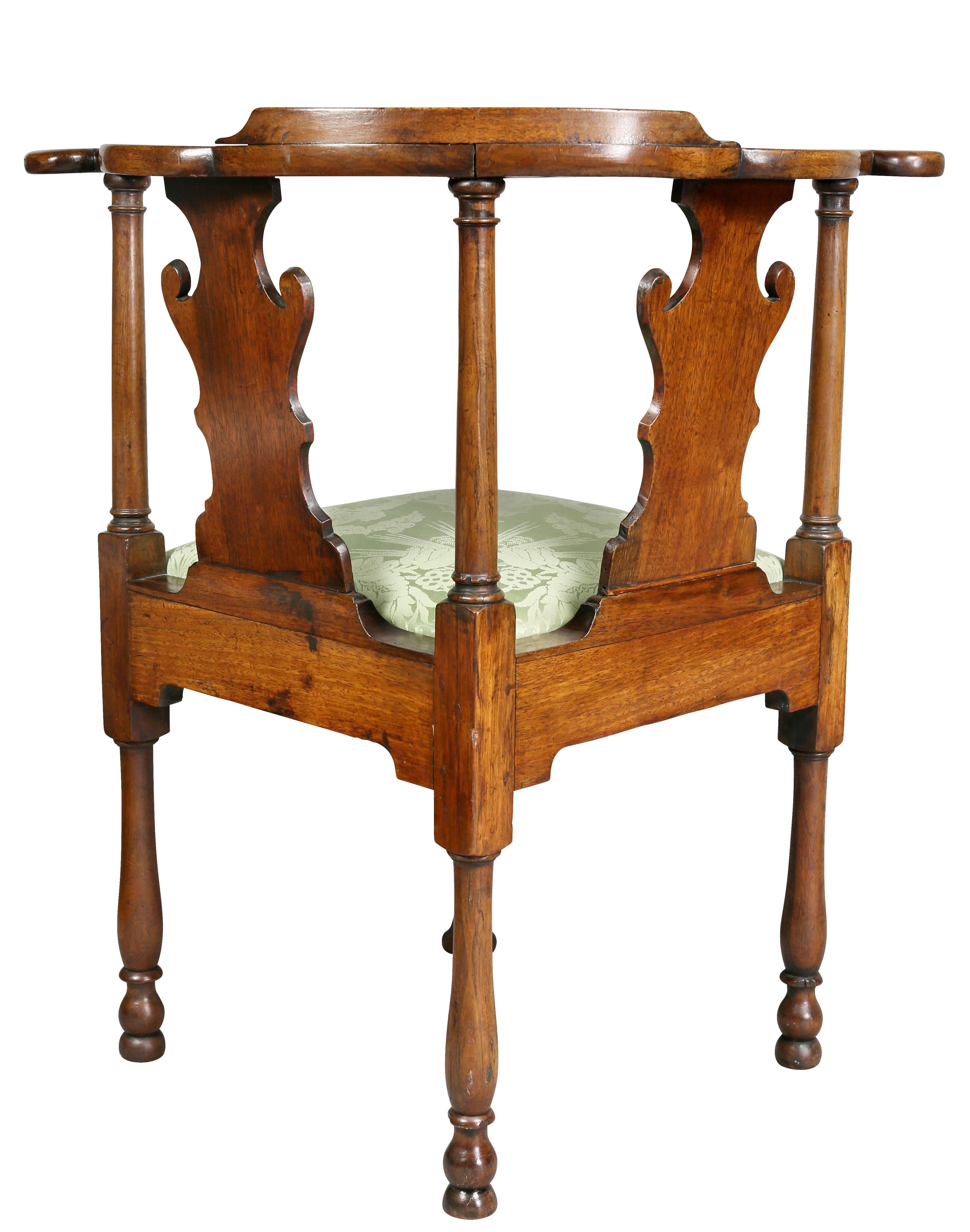 George II Walnut Corner Chair 1