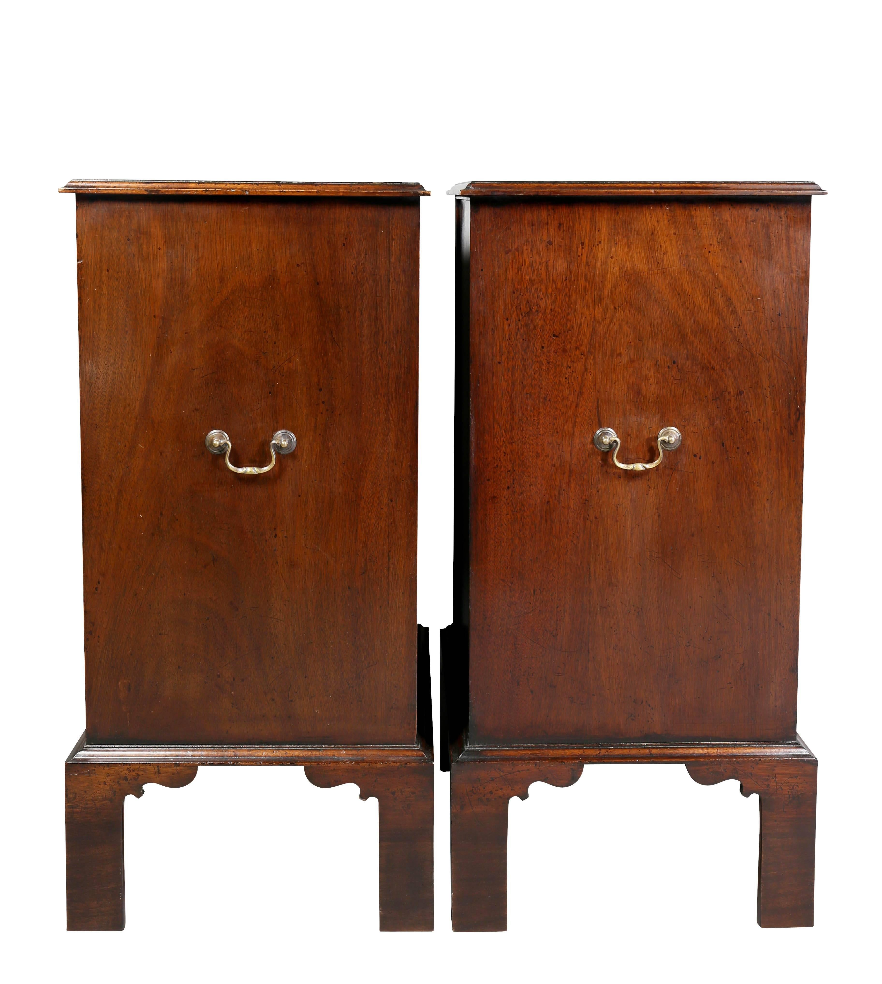 Pair Of George III Style Mahogany Dwarf Chests Of Drawers 3