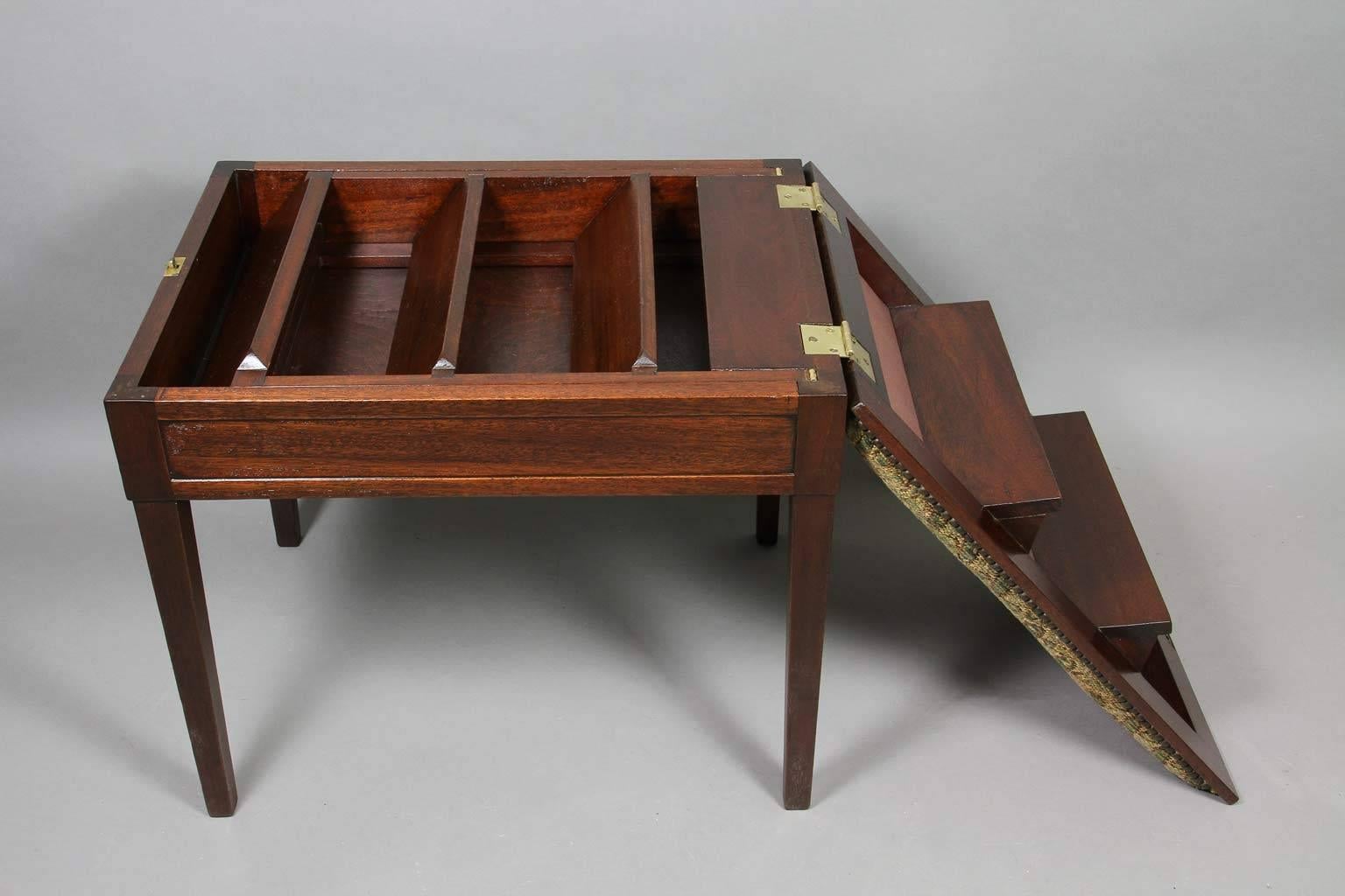 Georgian Mahogany Metamorphic Bench Step Ladder In Good Condition In Essex, MA