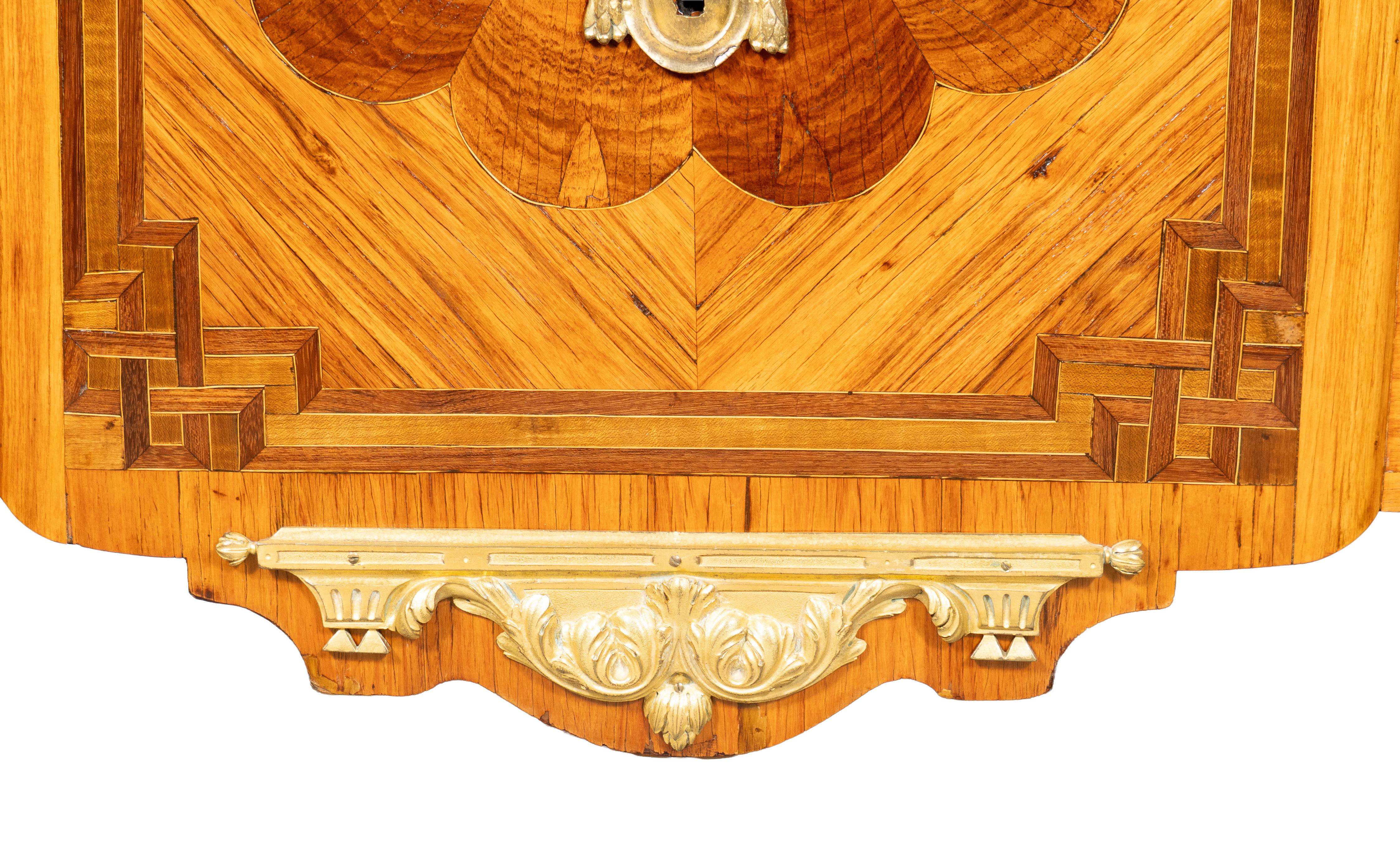 Louis XV Transitional Tulipwood And Kingwood Commode By Boudin For Sale 4