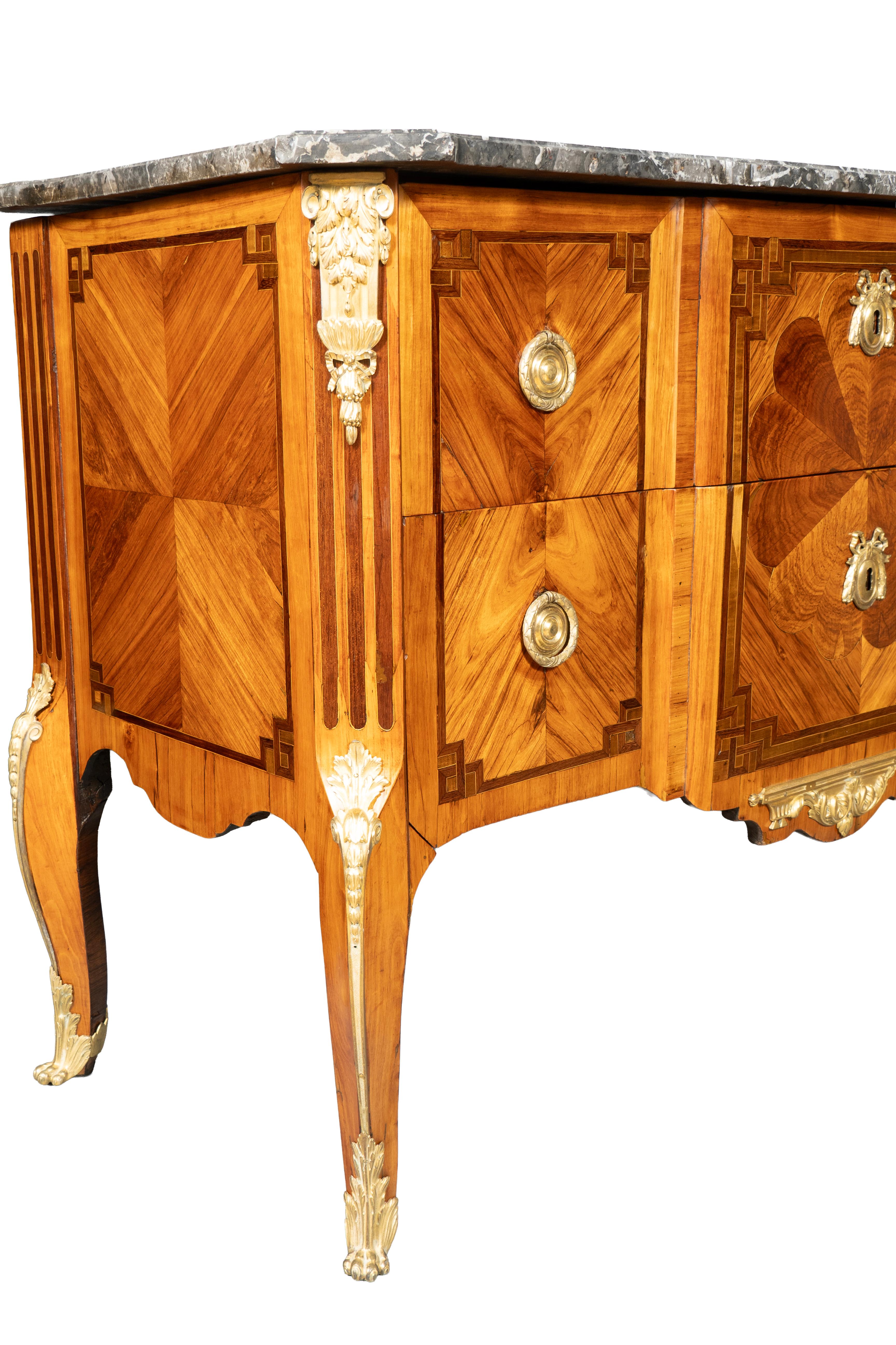 Louis XV Transitional Tulipwood And Kingwood Commode By Boudin For Sale 7