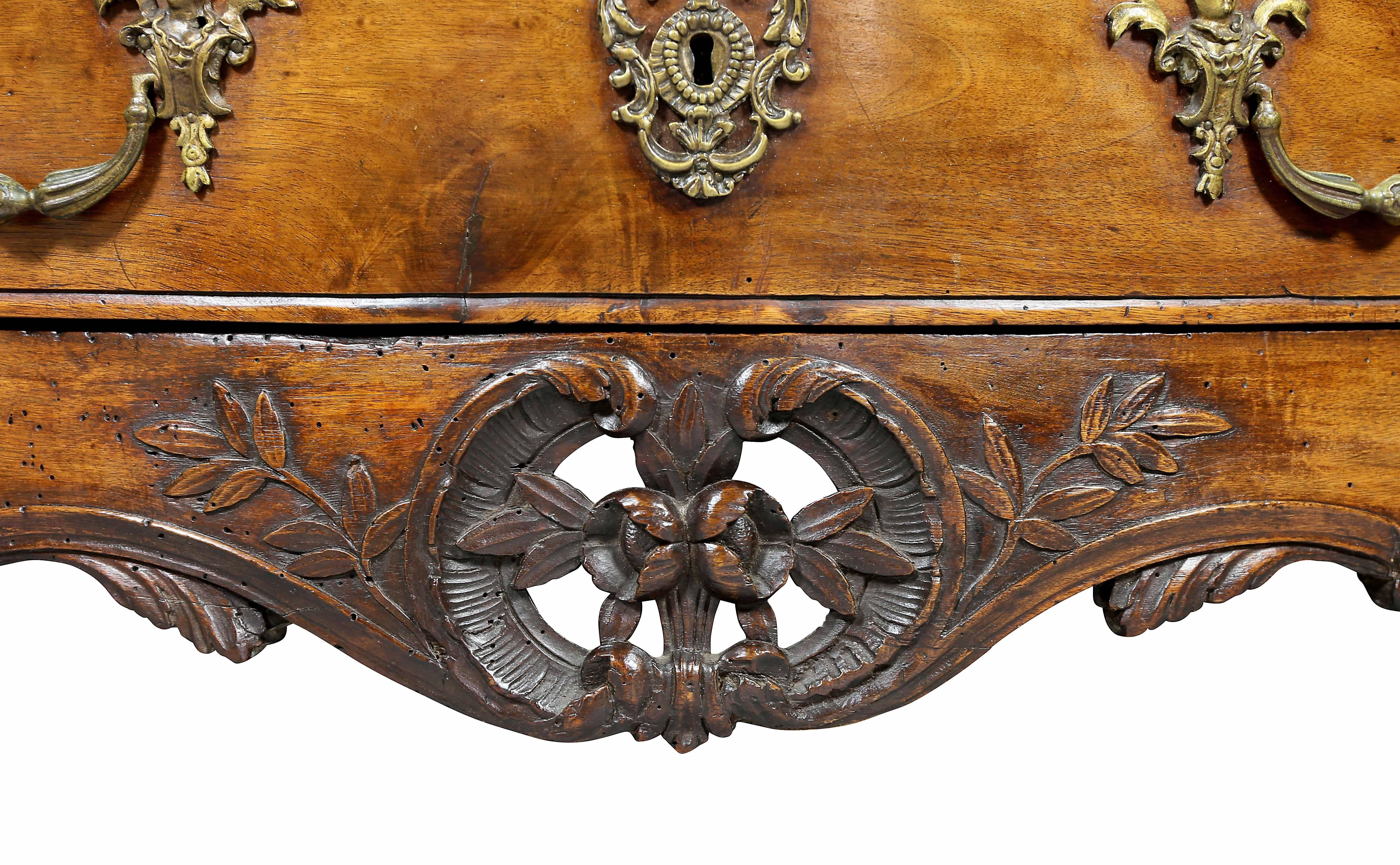 18th Century Louis XV Provincial Walnut Bombe Commode For Sale