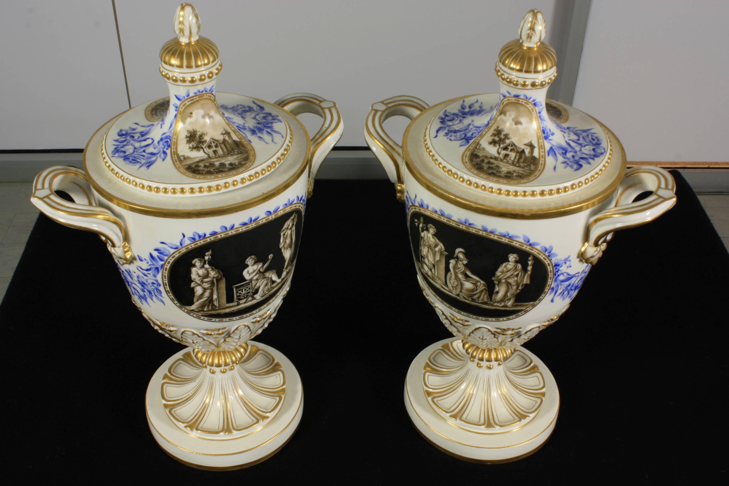 Painted Pair of Neoclassical Italian Lidded Urns For Sale