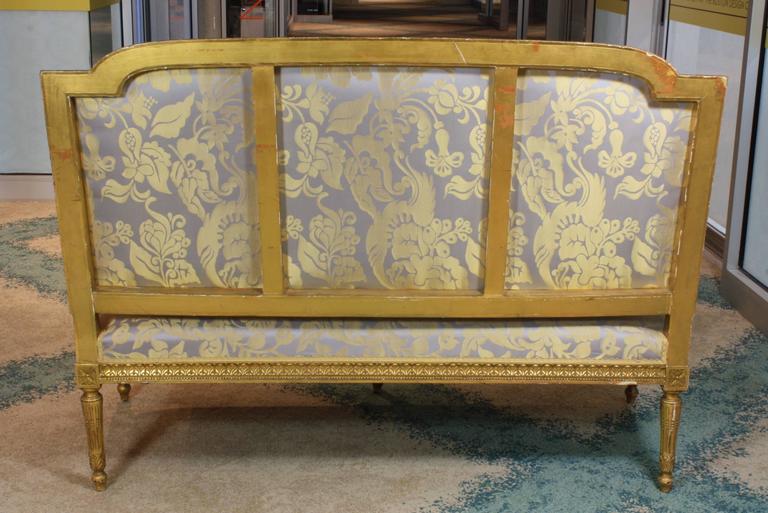 French Louis XVI Style Giltwood Settee, Sofa or Canape In Good Condition For Sale In Pembroke, MA