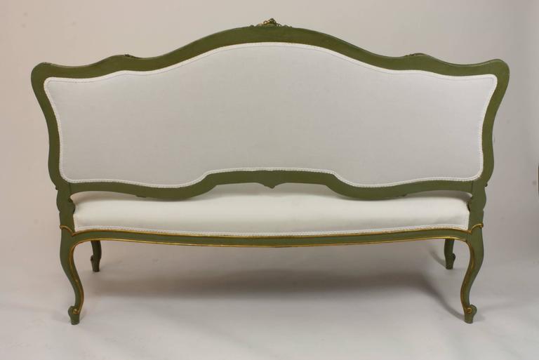 Gesso Italian Rococo Style Settee Polychromed in Green and Gold For Sale
