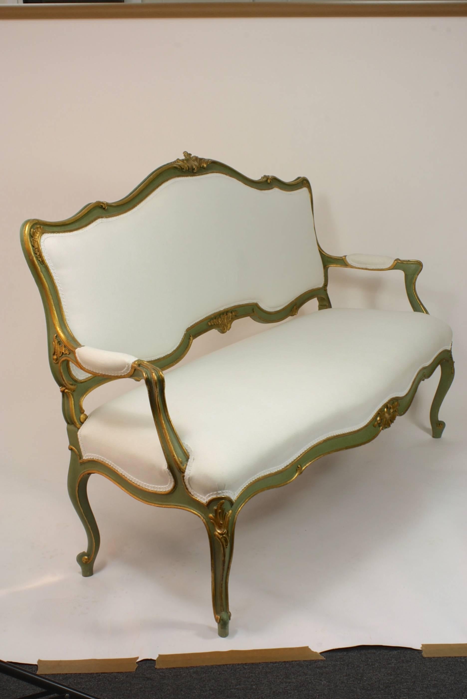 20th Century Italian Rococo Style Settee Polychromed in Green and Gold For Sale