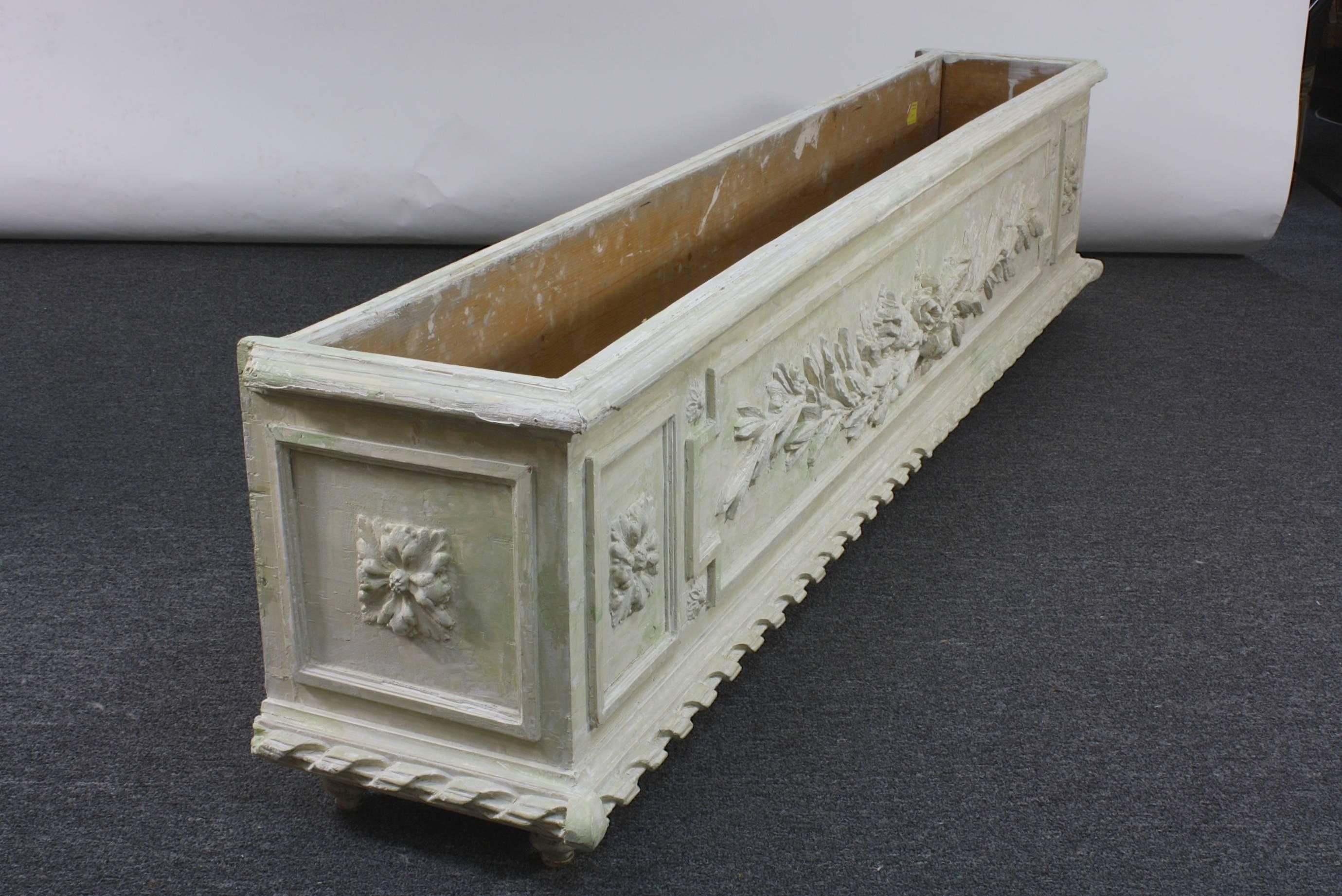 Louis XVI Large Painted and Carved Wood Neoclassical Planter For Sale