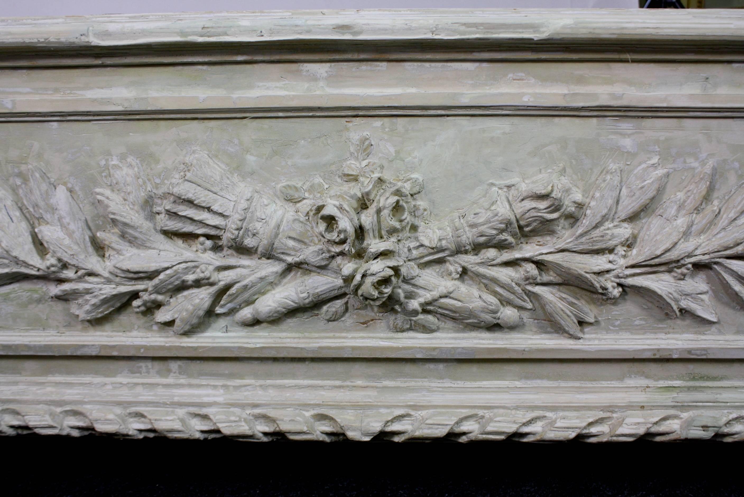 Large Painted and Carved Wood Neoclassical Planter For Sale 1