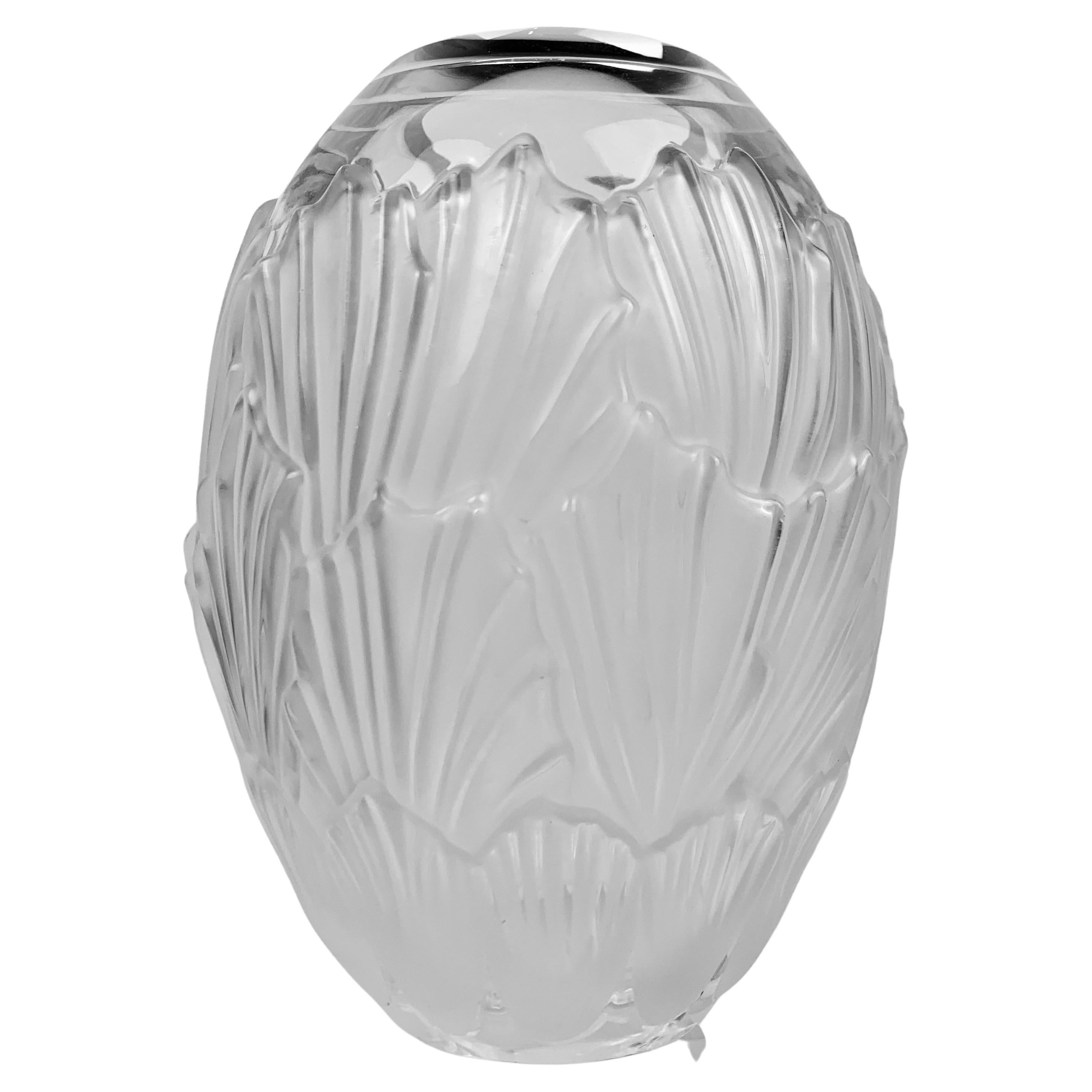  Sandrift by Lalique- Frosted Glass Vase, France, Scribe Signed For Sale