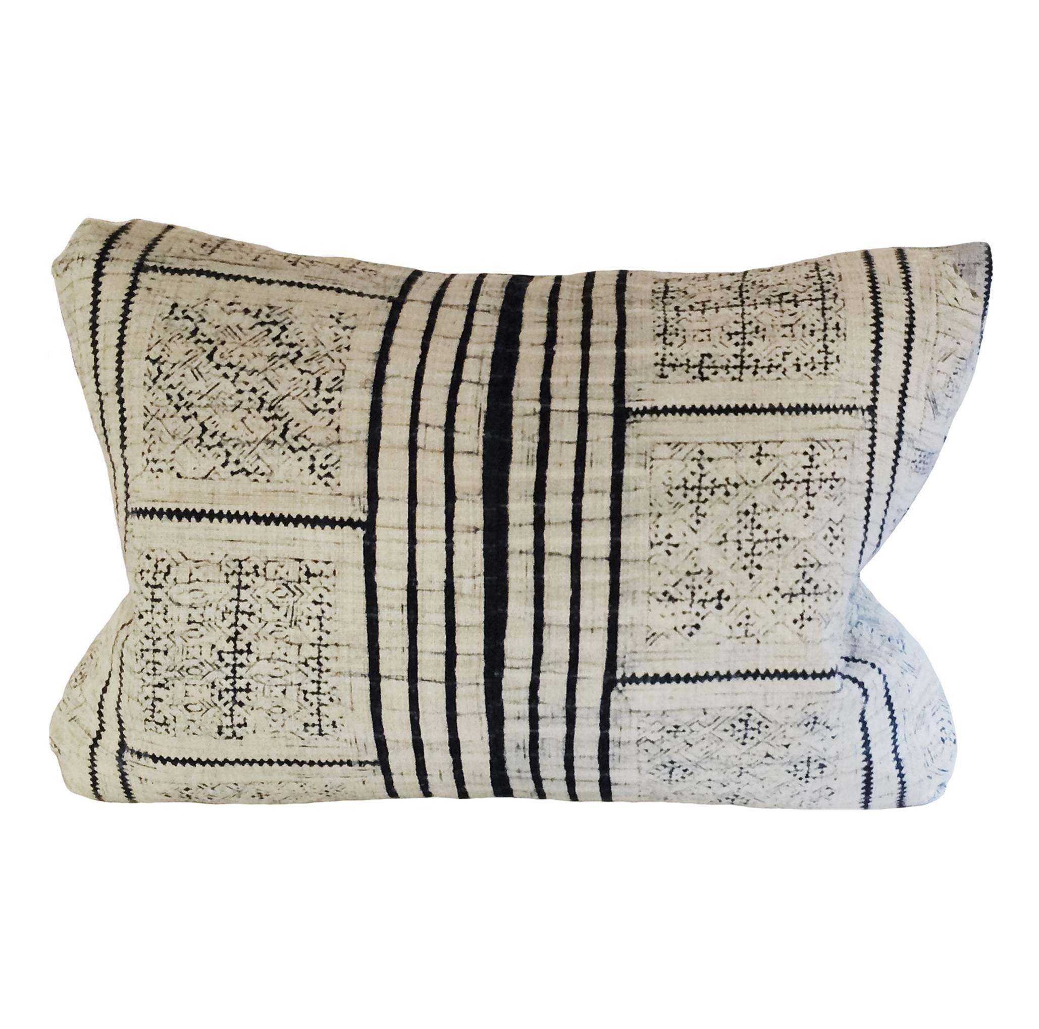 Custom bleached Indigo Yao Hill tribe down pillow; vintage hemp fabric on both sides; 19th century.