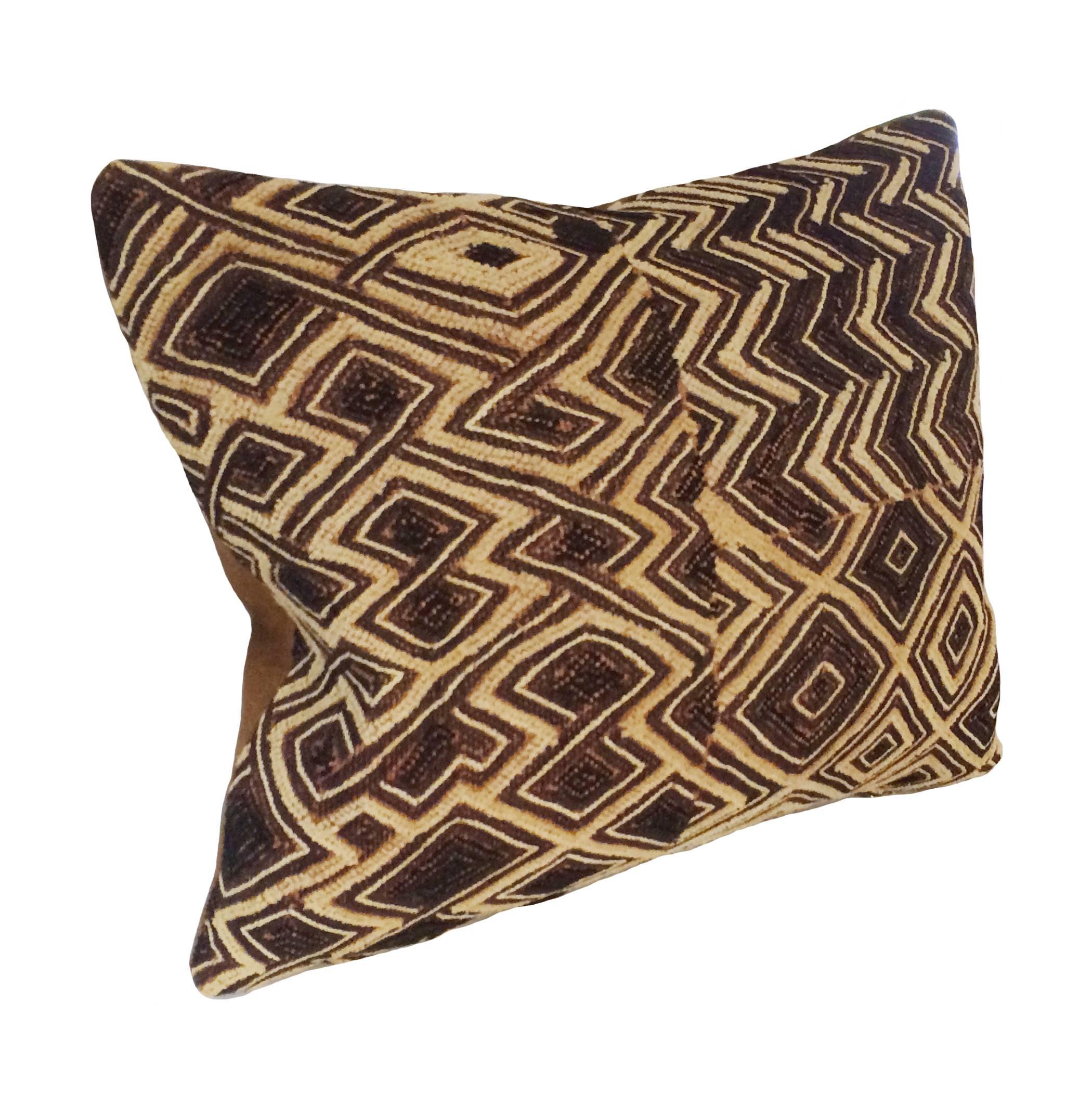 African Kasai Raffia Pillows For Sale 3