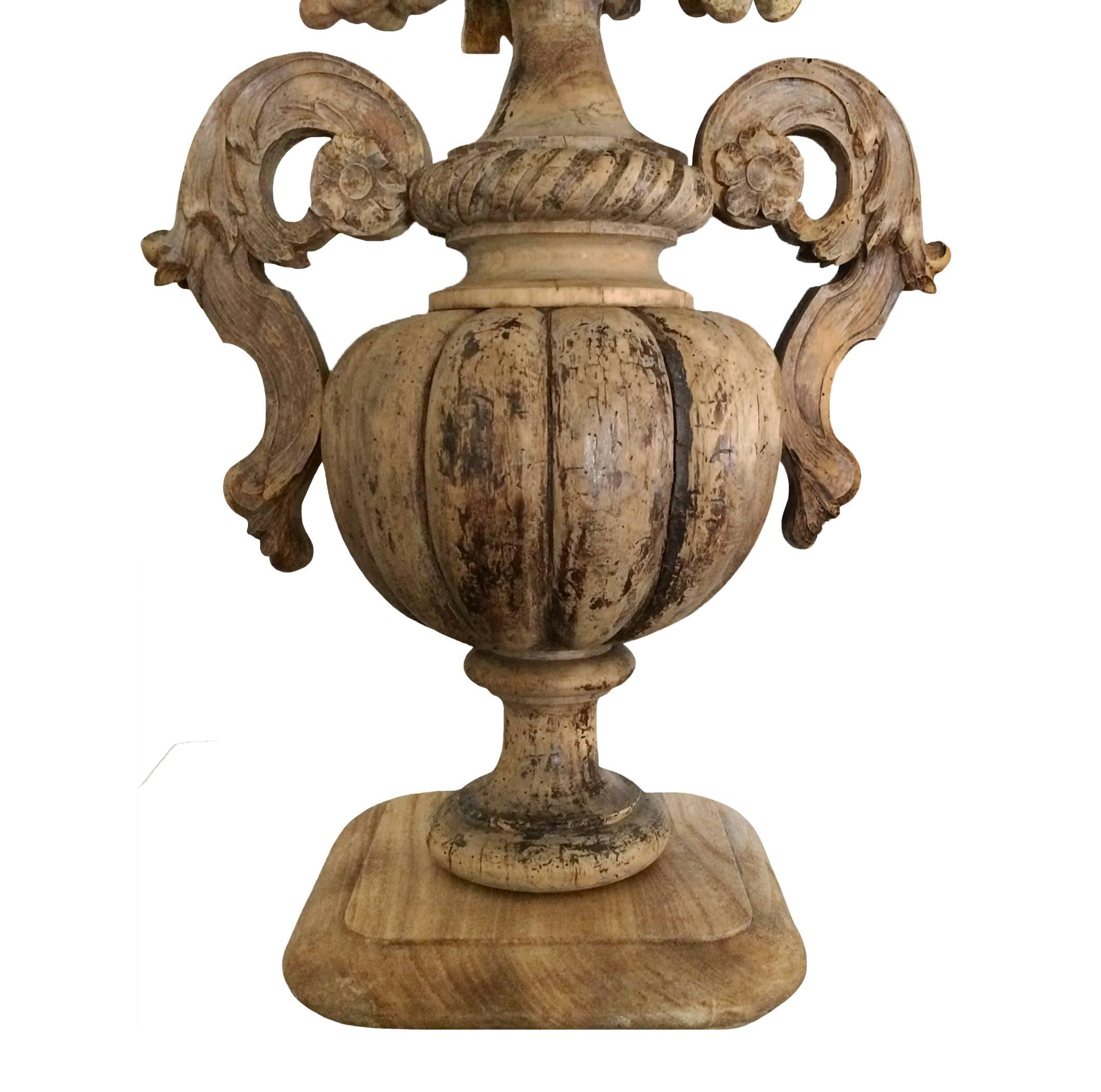 18th Century Pair of French Carved Urns In Excellent Condition In Montecito, CA