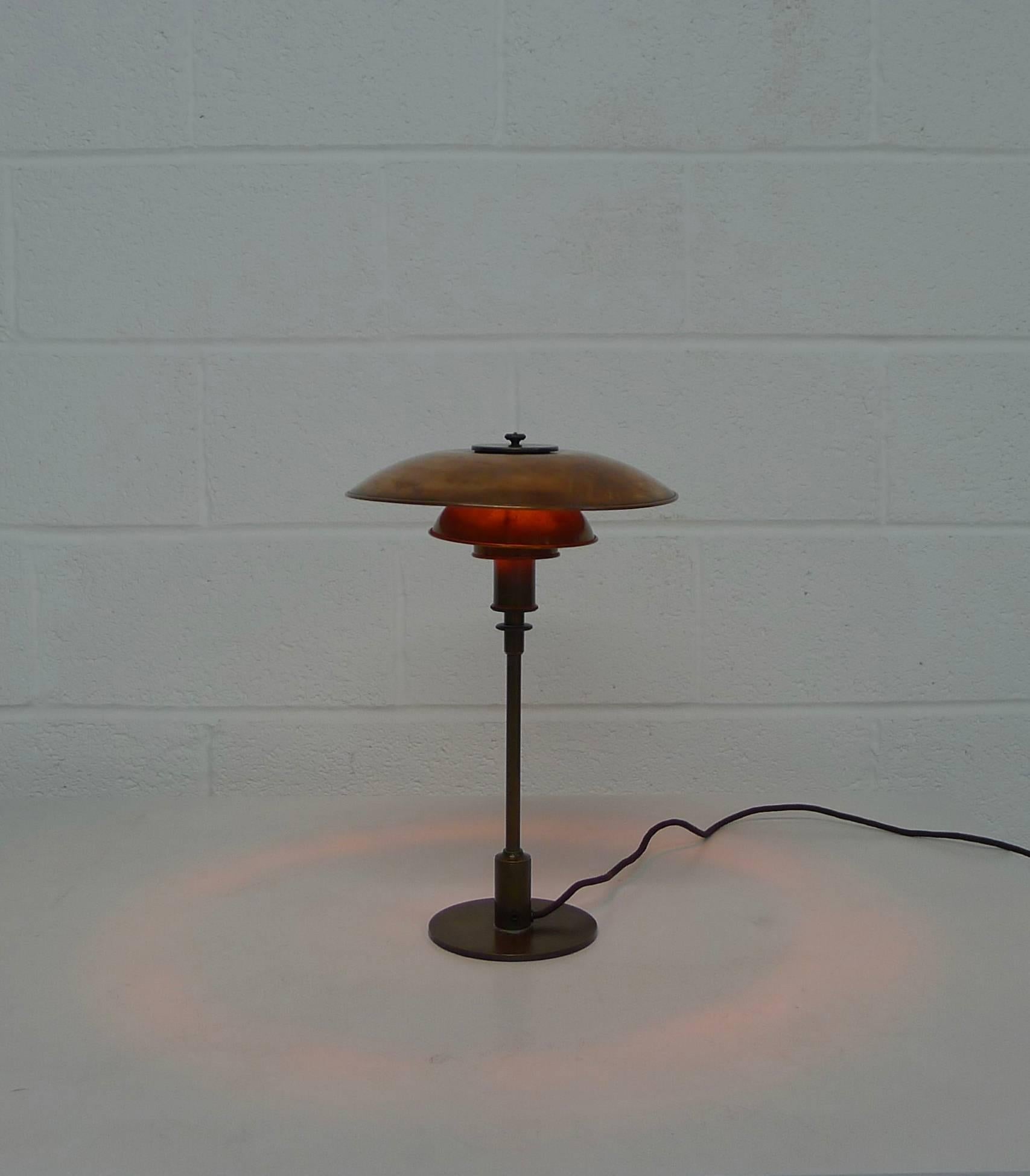 Poul Henningsen for Louis Poulsen, Denmark, circa 1930s PH 3/2 table or desk lamp with the rare copper shades. Marked 