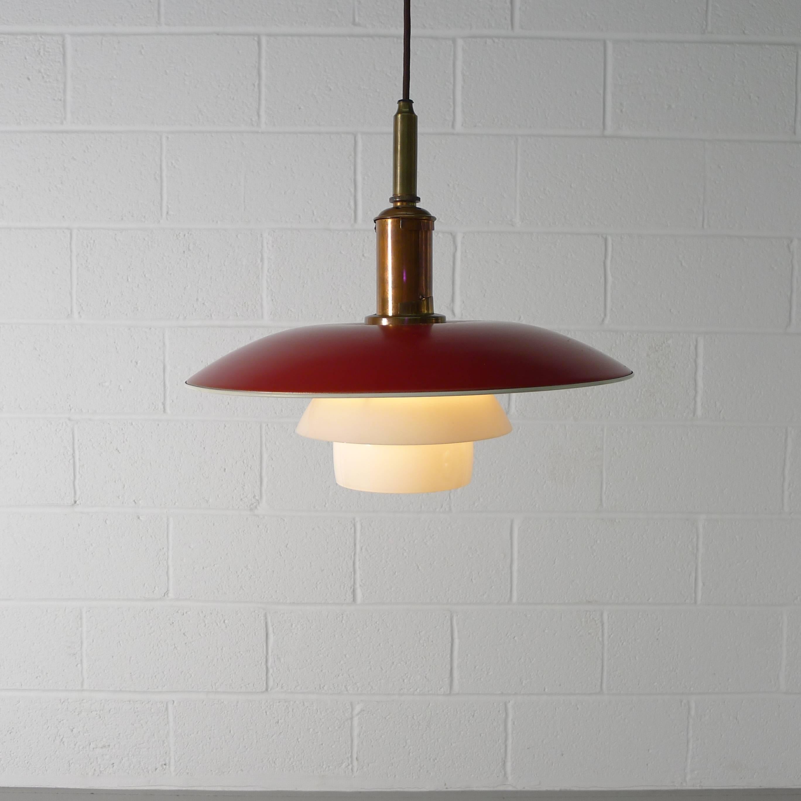 Poul Henningsen 4/3 Pendant Lamp In Excellent Condition In Wargrave, Berkshire