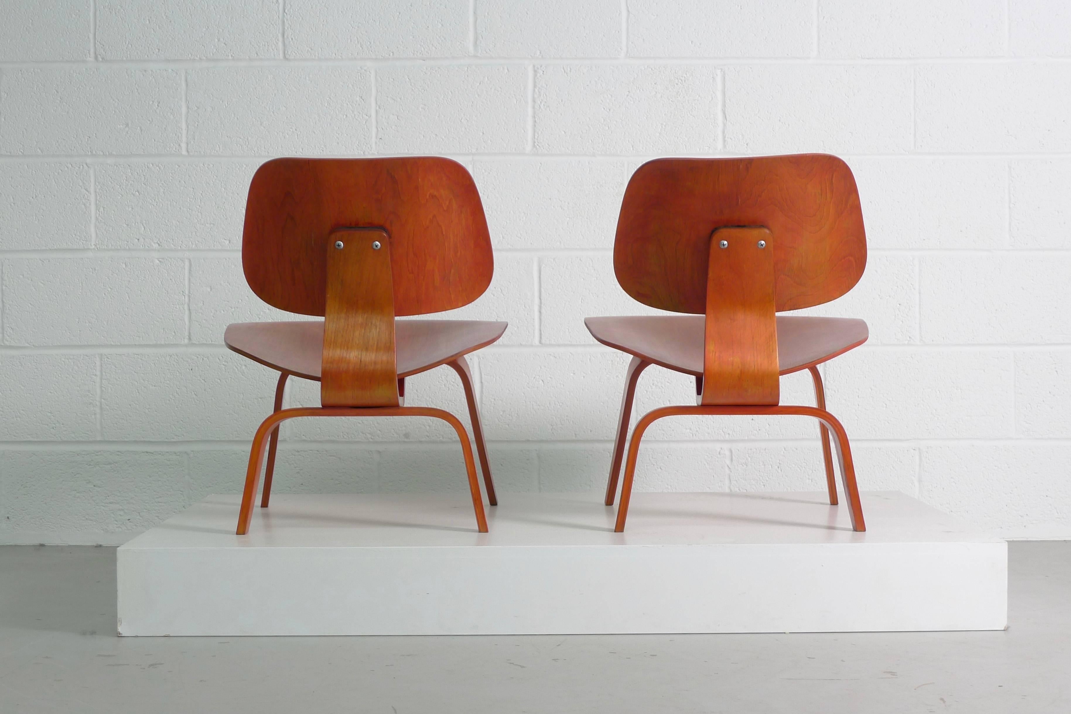 Eames Pair of Red LCW's with Evans Labels In Good Condition In Wargrave, Berkshire