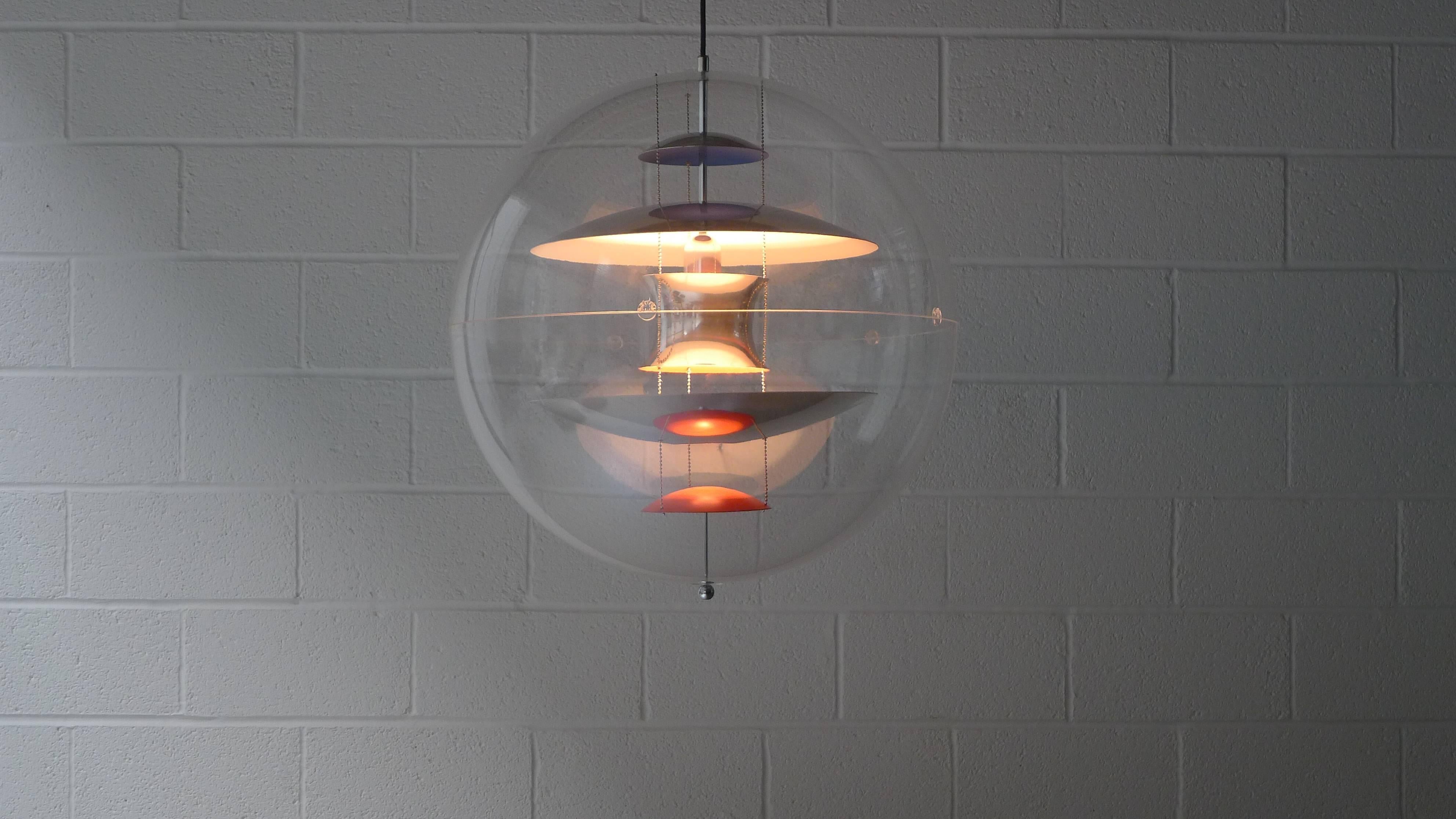 Mid-20th Century Verner Panton Large VP Globe, Original Production from the 1960s