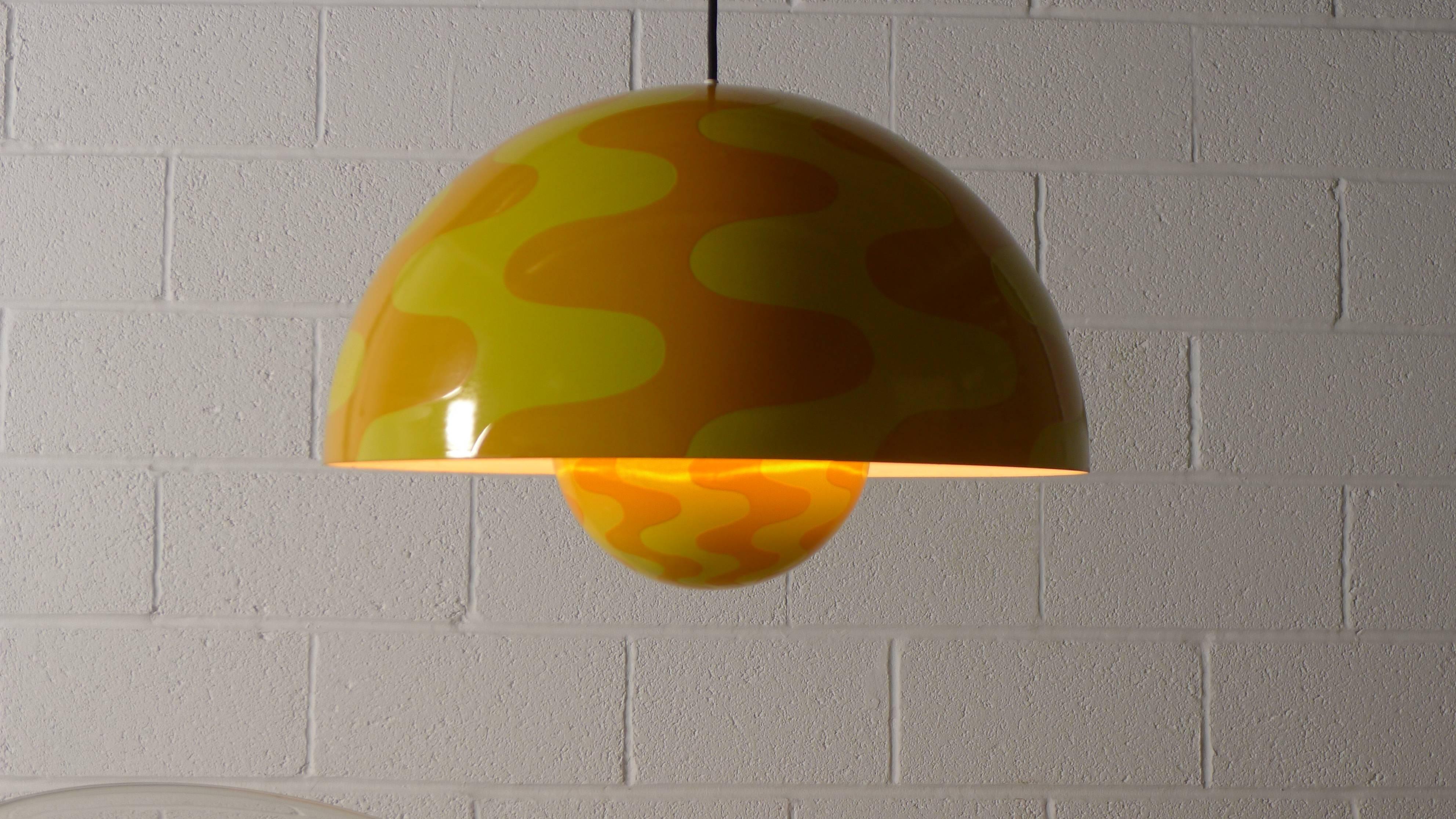 Verner Panton for Louis Poulsen, Denmark, circa 1970. A rare large sized version of the Classic Flowerpot lamp, yellow and orange enameled metal.
Some restoration to the enamel.