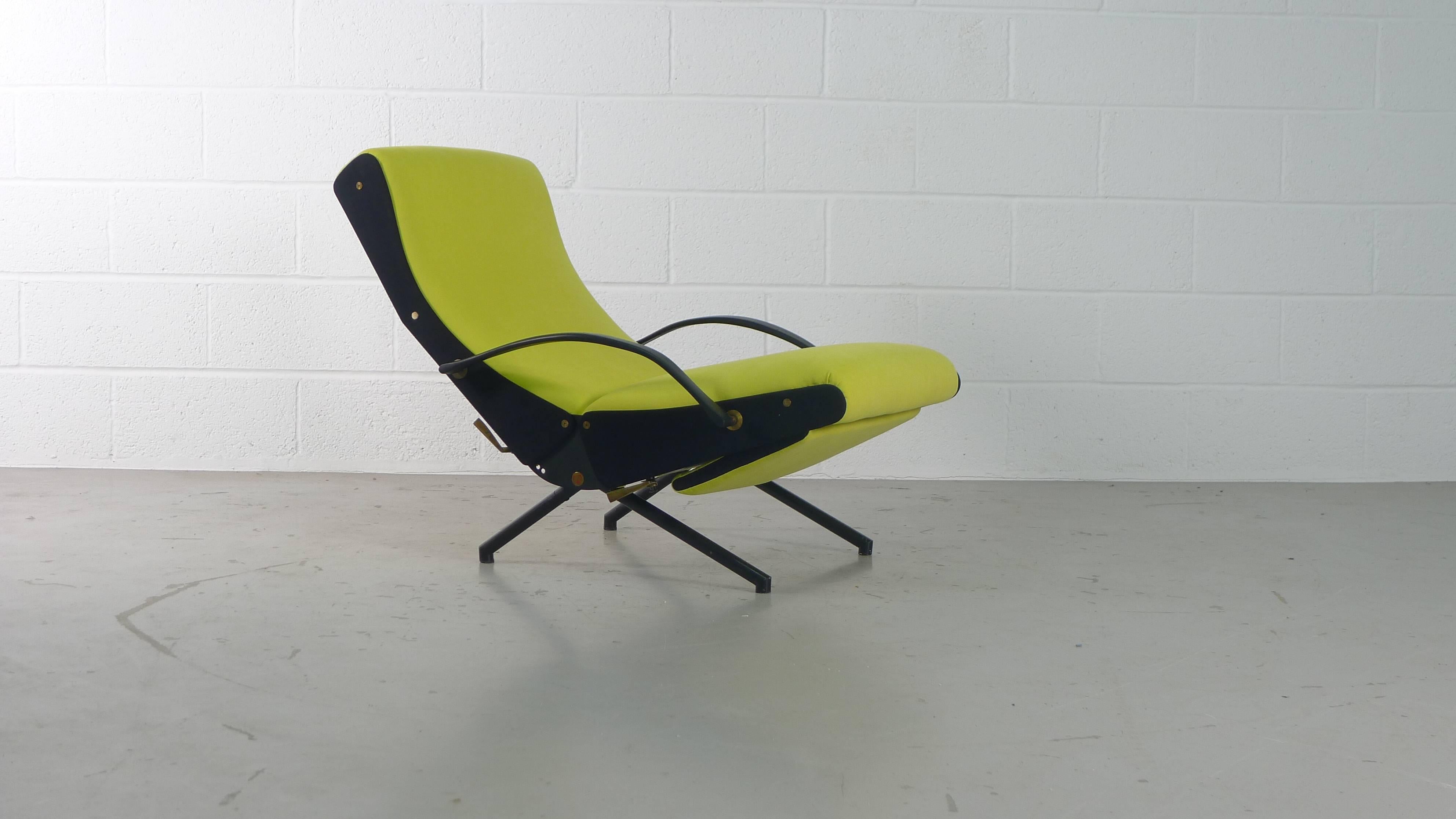 Osvaldo Borsani designed, circa 1955 for Tecno, Italy, the multi-tasking P40 armchair. Capable of changing into over 450 positions, this example is from the first series of production which has the earlier rounded leg profile. Fully refurbished and