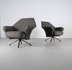 Osvaldo Borsani P32 Chairs