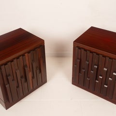 Tables de chevet « Gaetano » en bois de padouk de style brutaliste, créées par Luciano Frigerio pour Frigerio de Desio