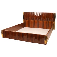 Luciano Frigerio Barium Bed Frame in Solid Walnut and Brass, Italy, 1970s