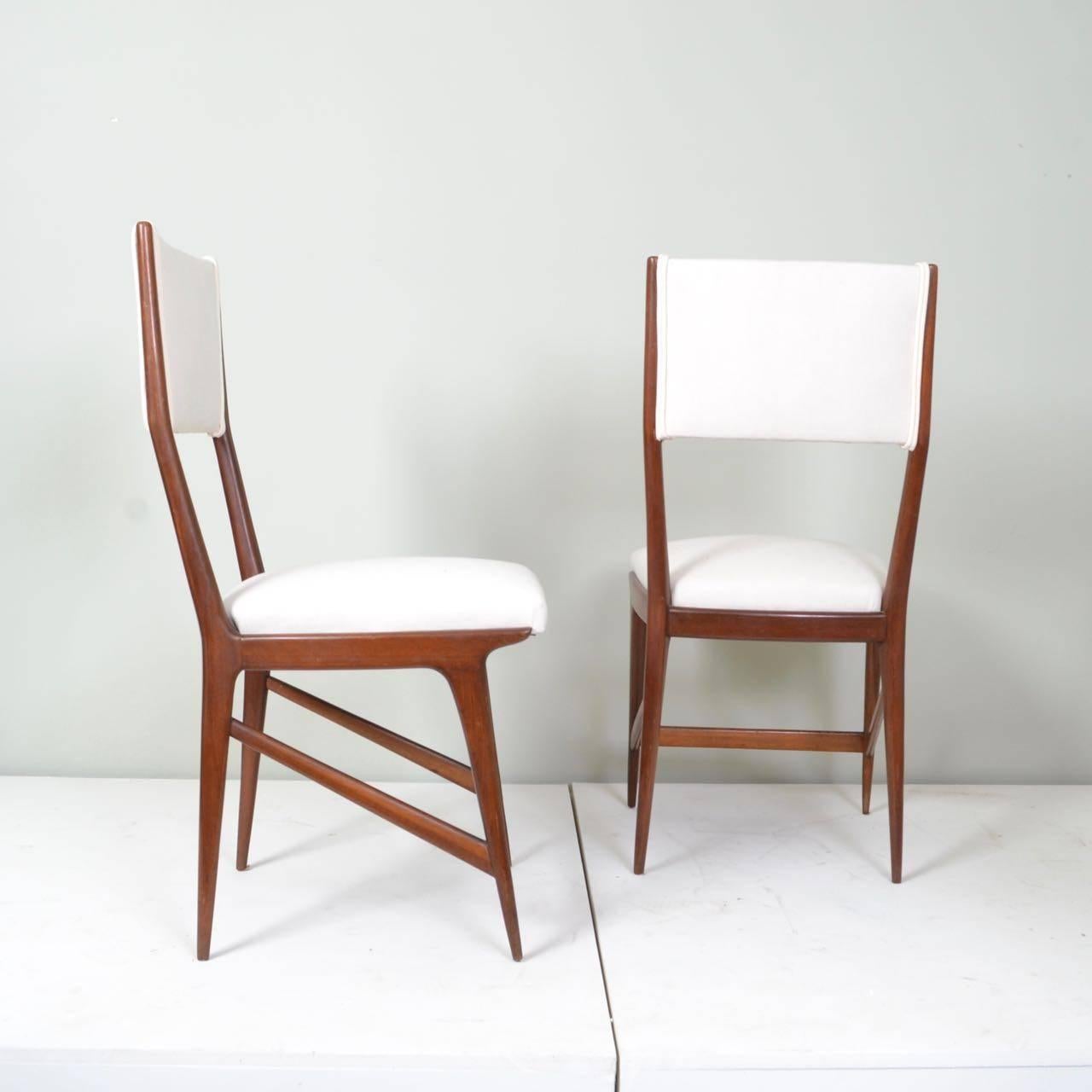 Mid-Century Modern Set of Six Carlo di Carli Style Dining Chairs, Italy For Sale