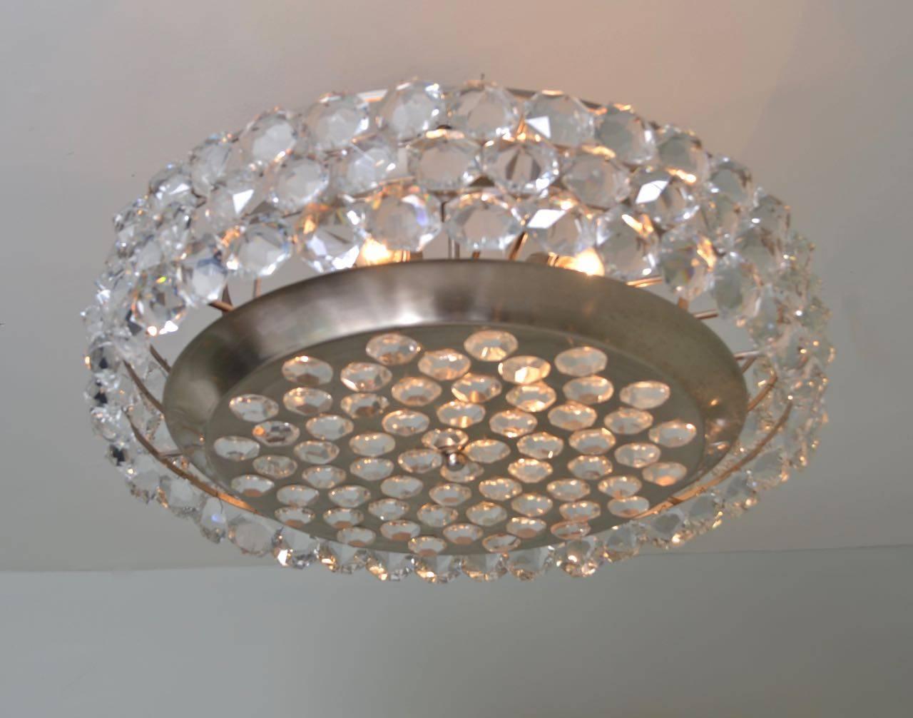 Mid-Century Modern In the manner of Bakalowits and Soehne Circular Chandelier, Austria, circa 1970 For Sale