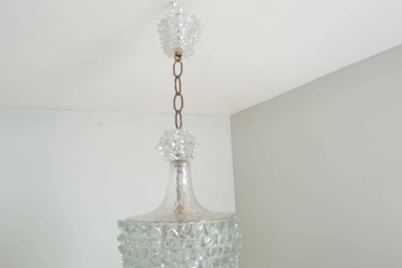 Semi-opaque rostrato glass lantern with glass canopy and matching rostrato glass finial and ceiling rose. Designed by Ercole Barovier and produced by Ferro Toso Vetrerie, Italy, circa 1940.