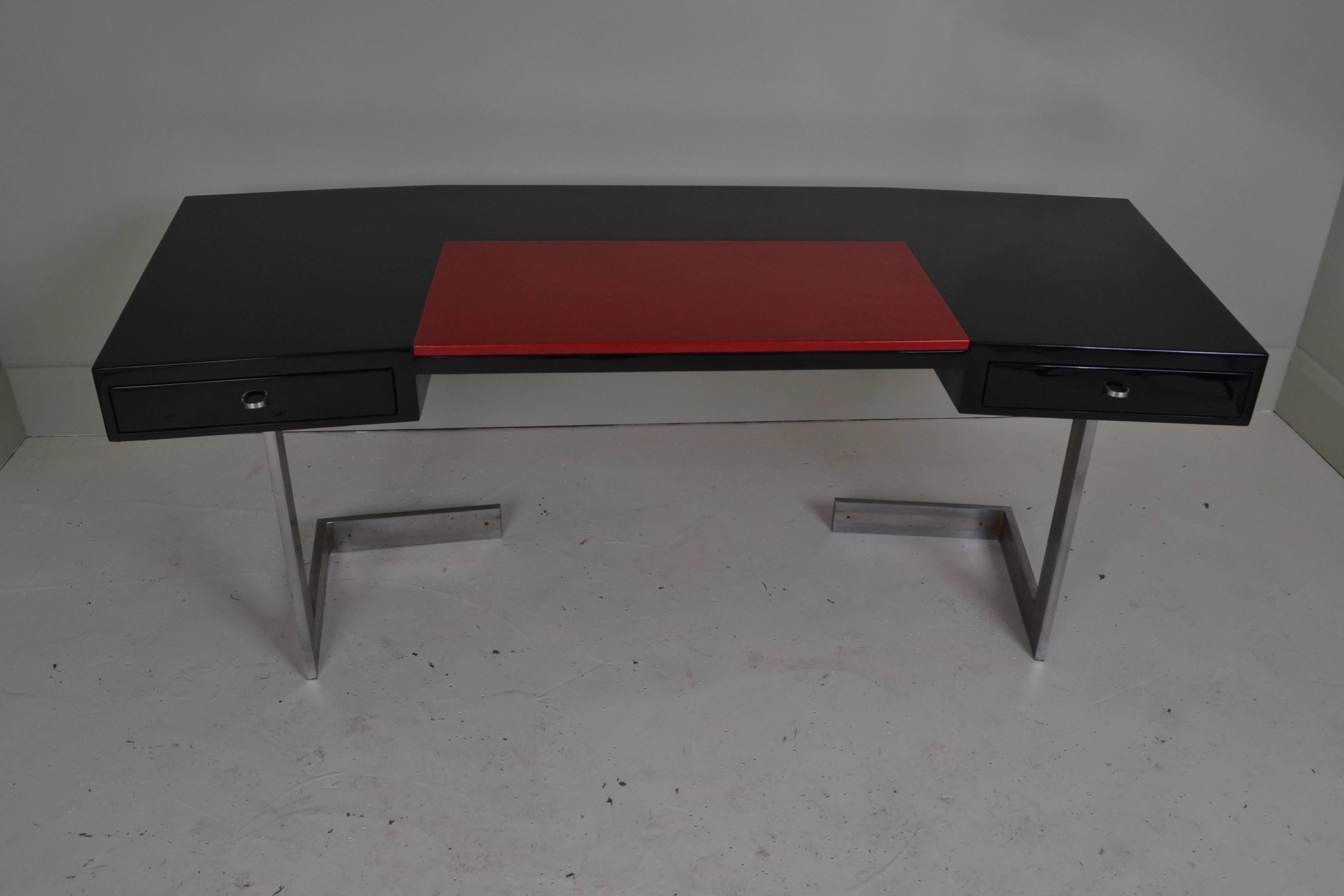 French Lacquer and Leather Desk, circa 1970 For Sale 1