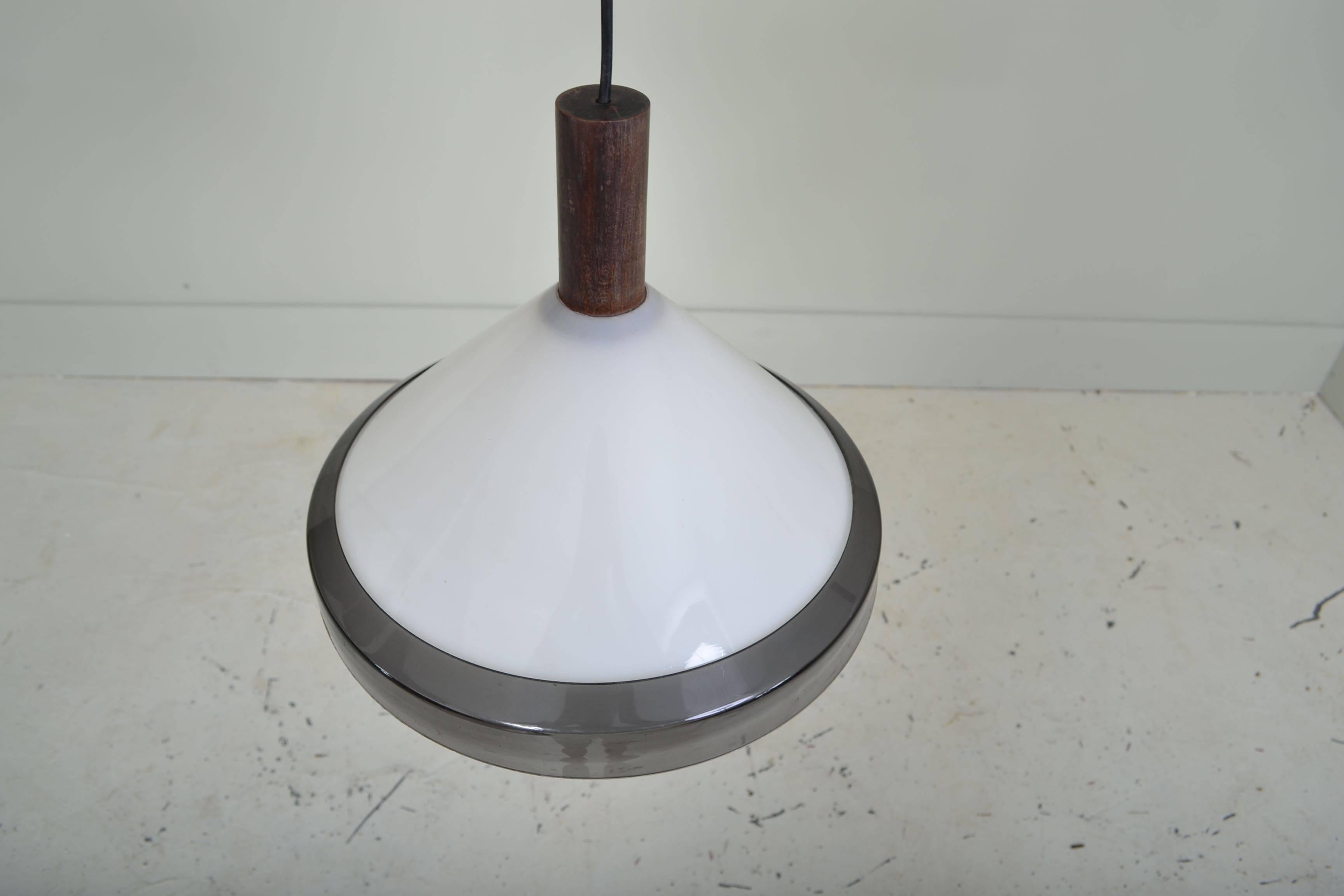Architectural Three-Light Ceiling Pendant, Italy, circa 1960 For Sale 3