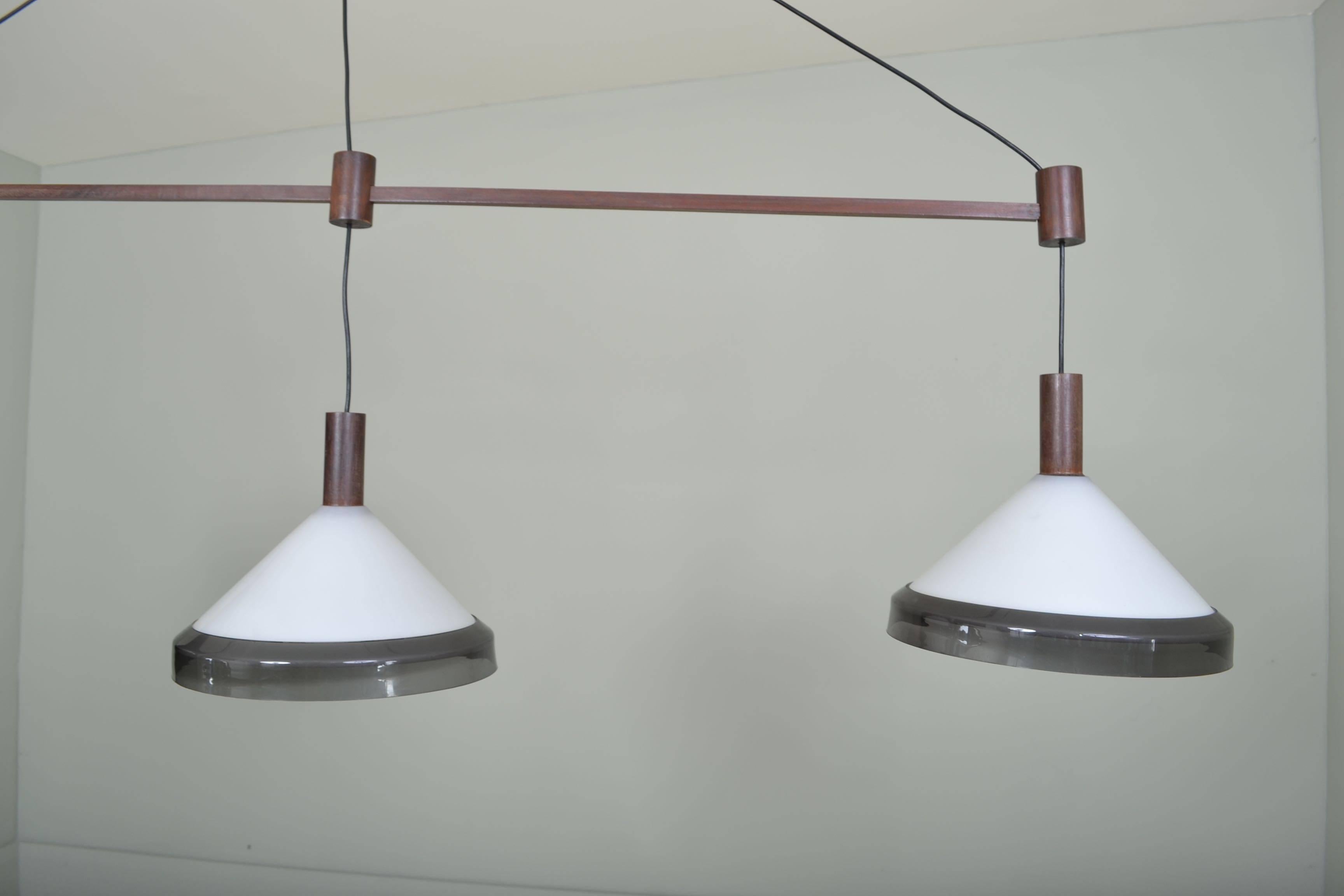 Architectural Three-Light Ceiling Pendant, Italy, circa 1960 For Sale 4