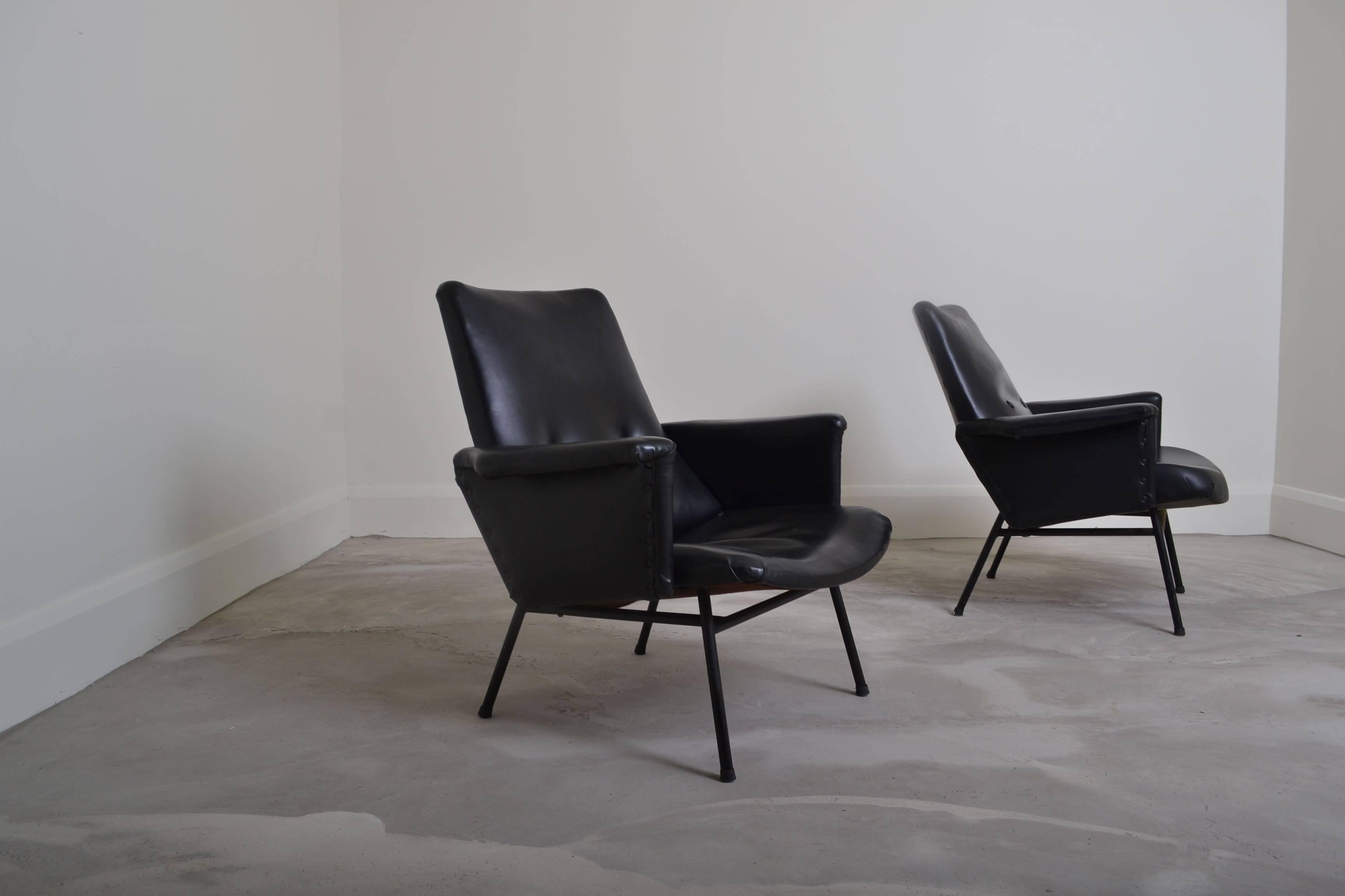 French Pair of Pierre Guariche SK660 Armchairs, France, circa 1955