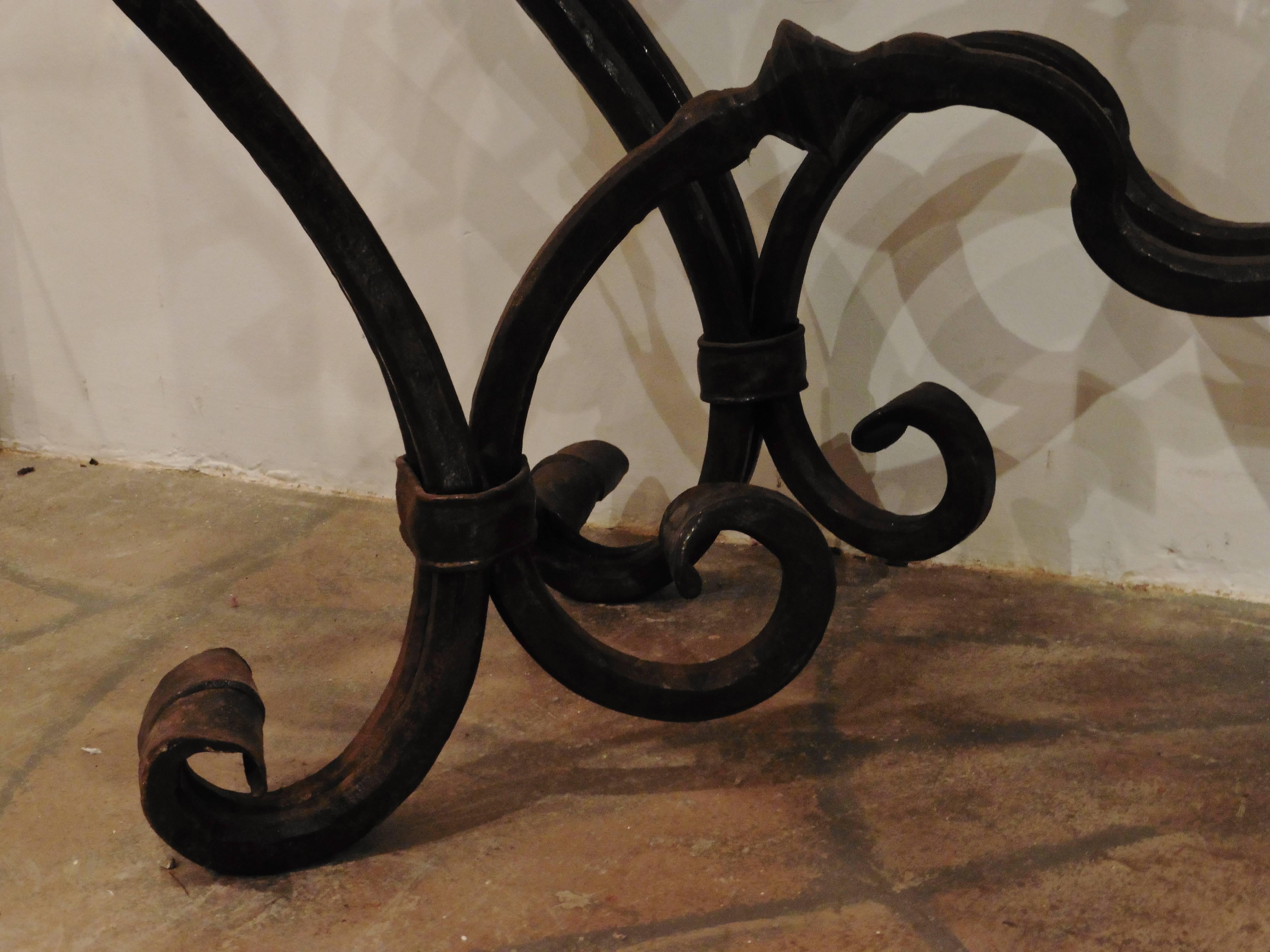 Pair of Italian Rococo Style Wrought Iron Console Tables, circa 1900 In Good Condition In London, GB