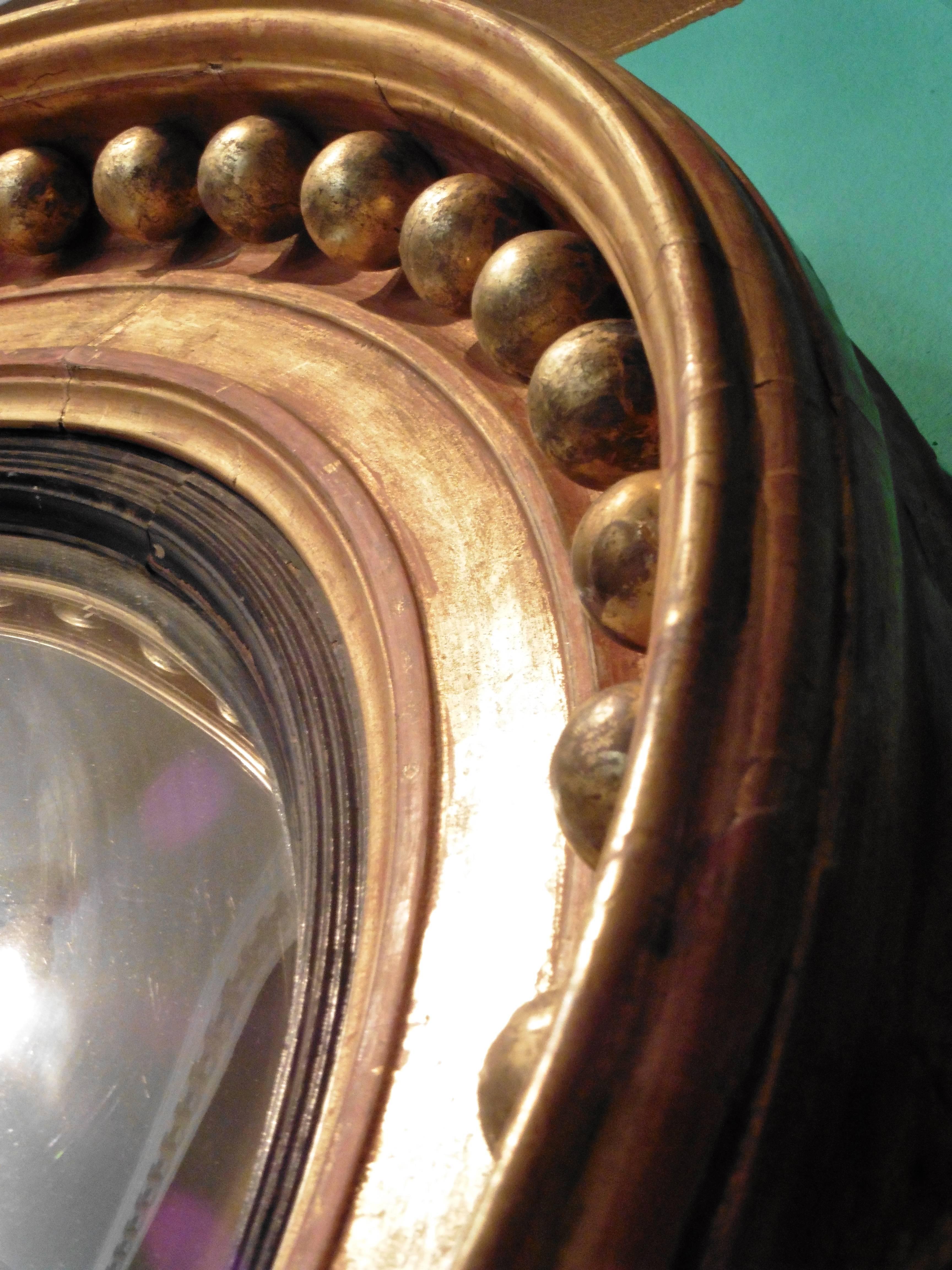 Large English Regency Giltwood Framed Convex Mirror, circa 1820 3