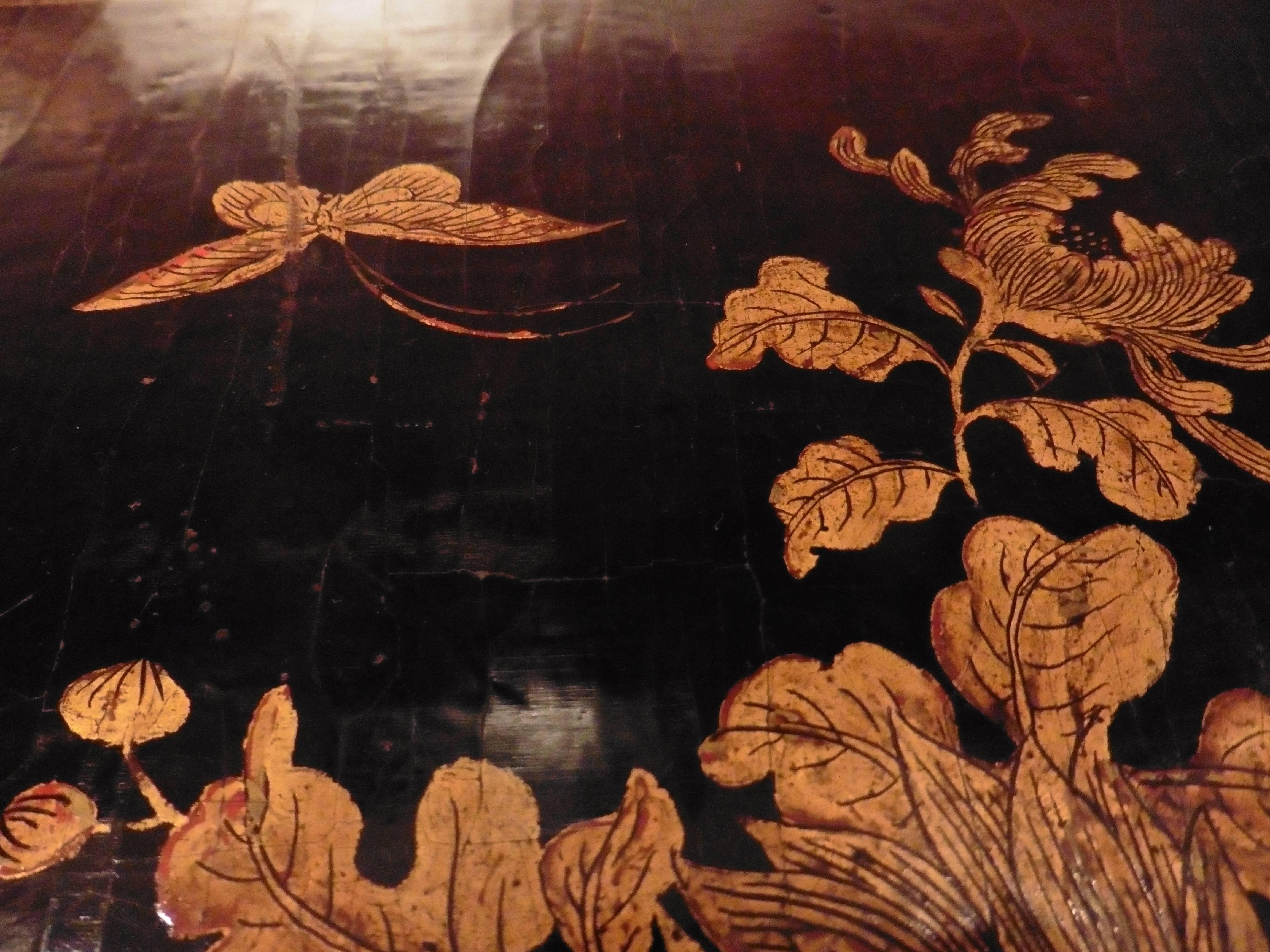 French Chinoiserie Lacquered Coffee Table, circa 1950 3