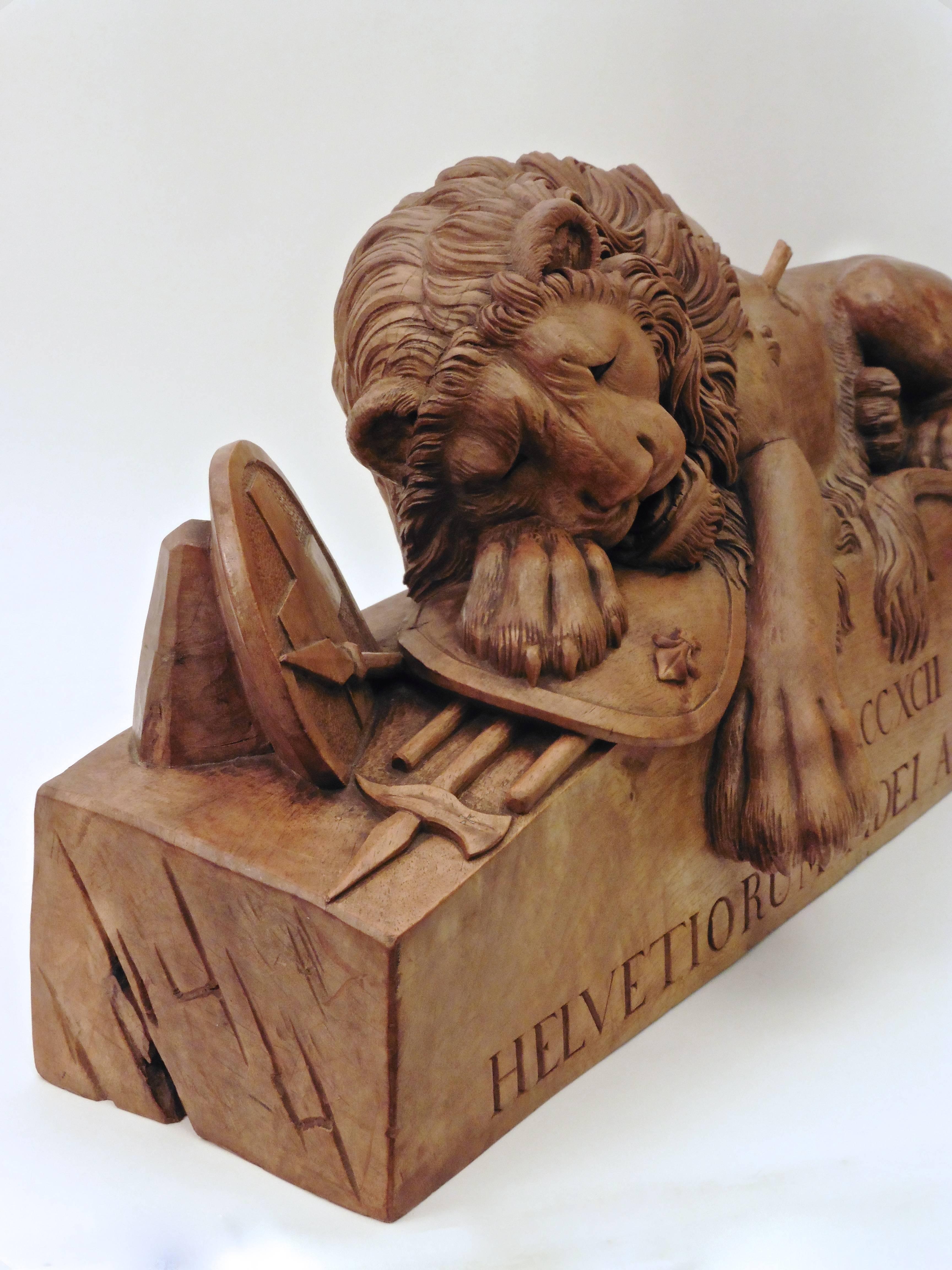 Large Continental Carved 'The Lion of Lucerne' Fruitwood Model, circa 1880 3