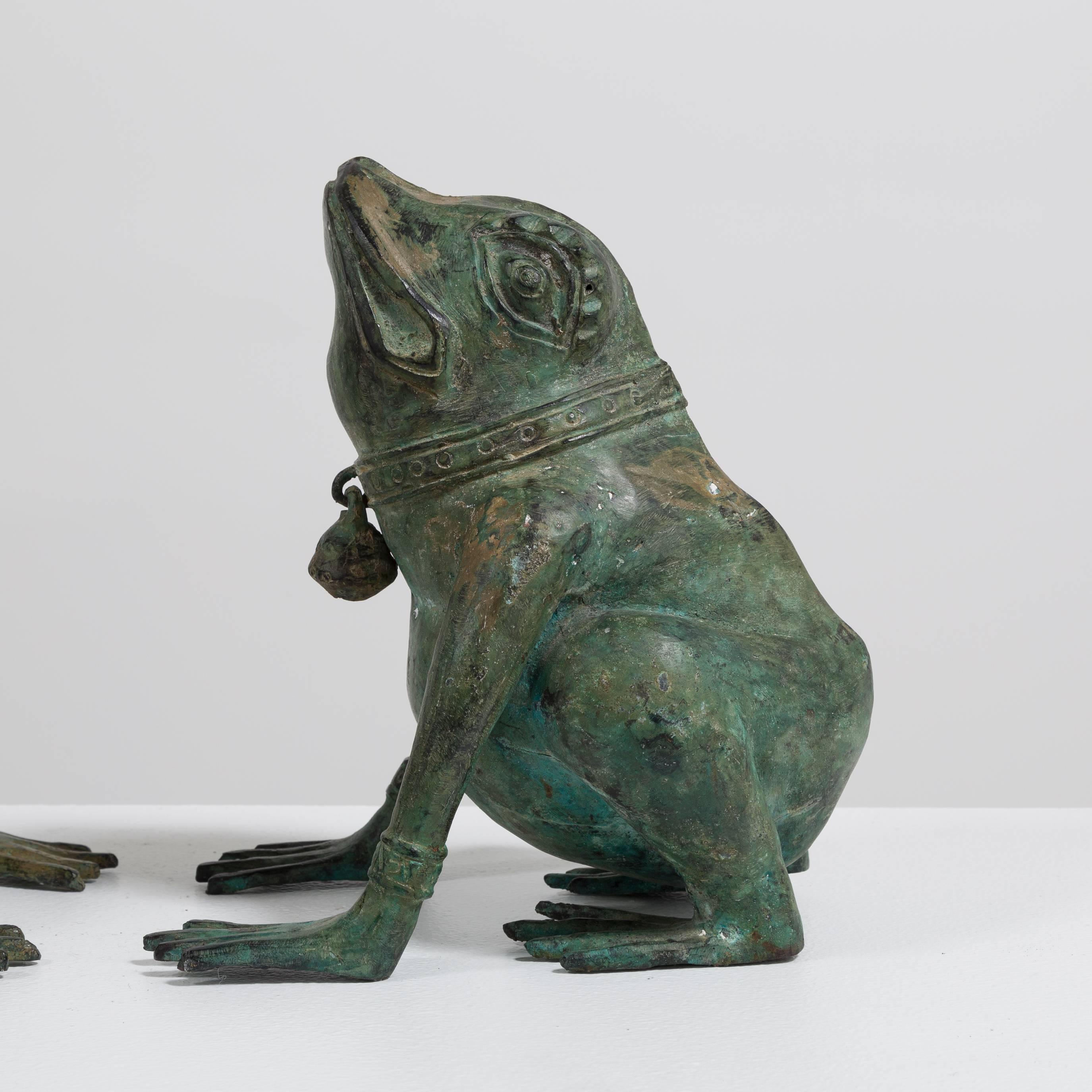Pair of Late 20th Century Bronze Frogs In Good Condition In London, GB