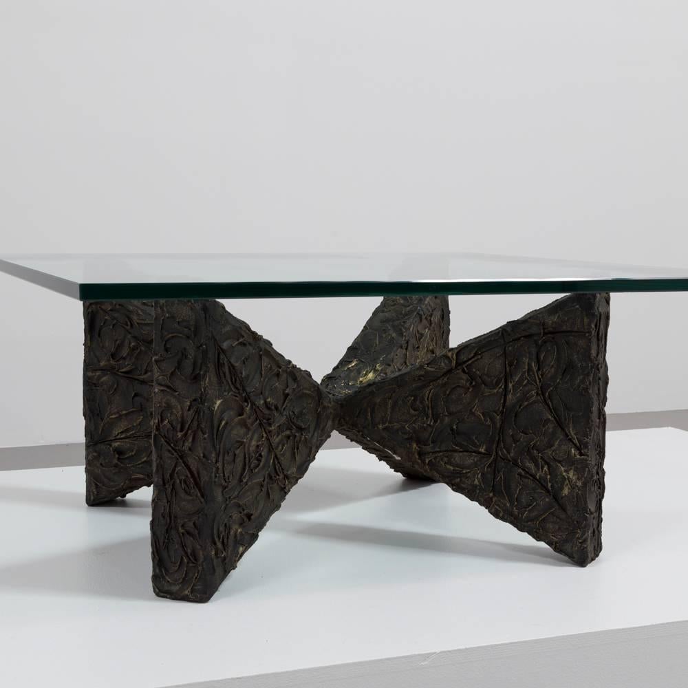 Brutalist Resin Based Coffee Table by Adrian Pearsall, 1960s In Good Condition For Sale In London, GB